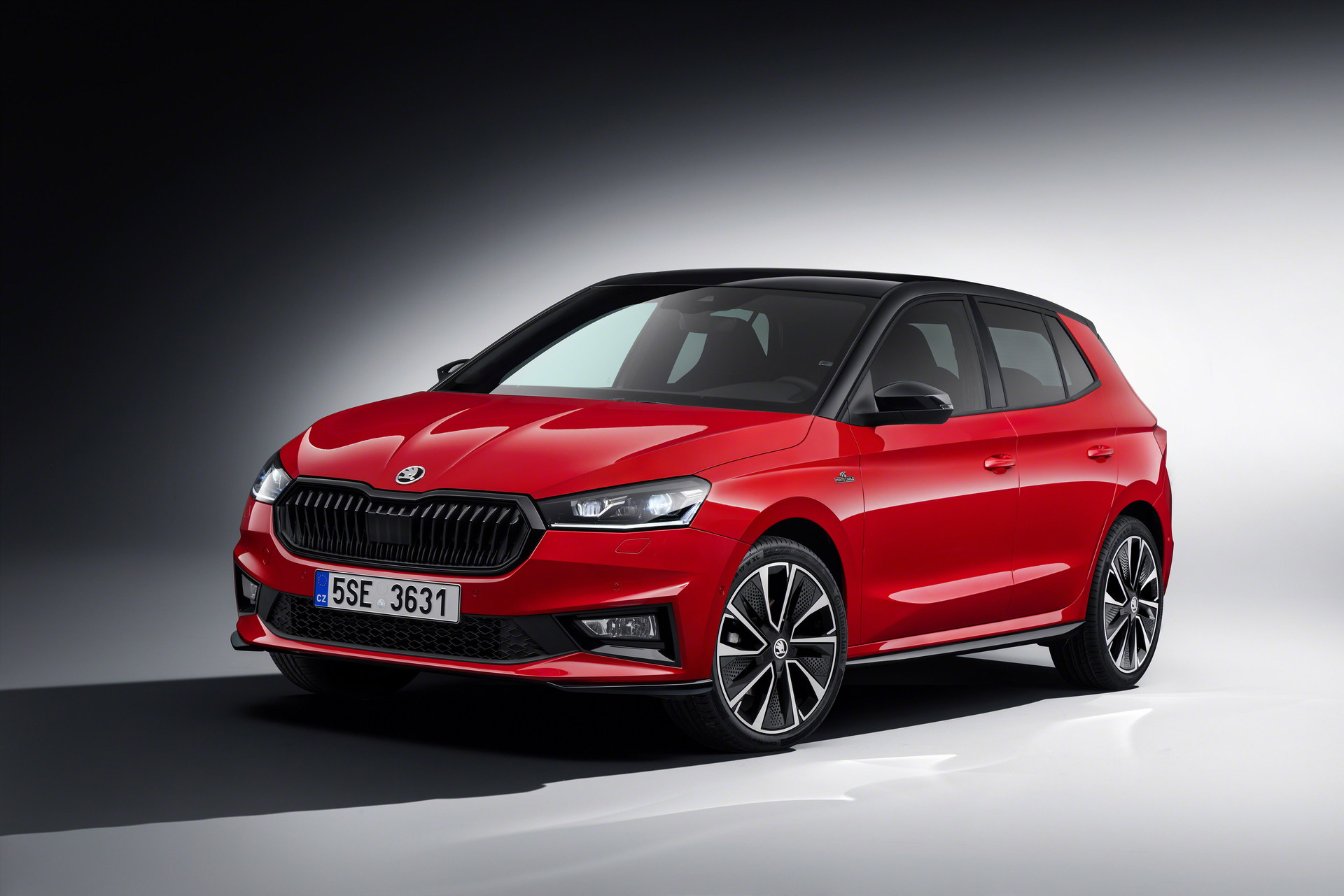Skoda Fabia Monte Carlo Brings Warm Hatch Looks With Up To 148 HP