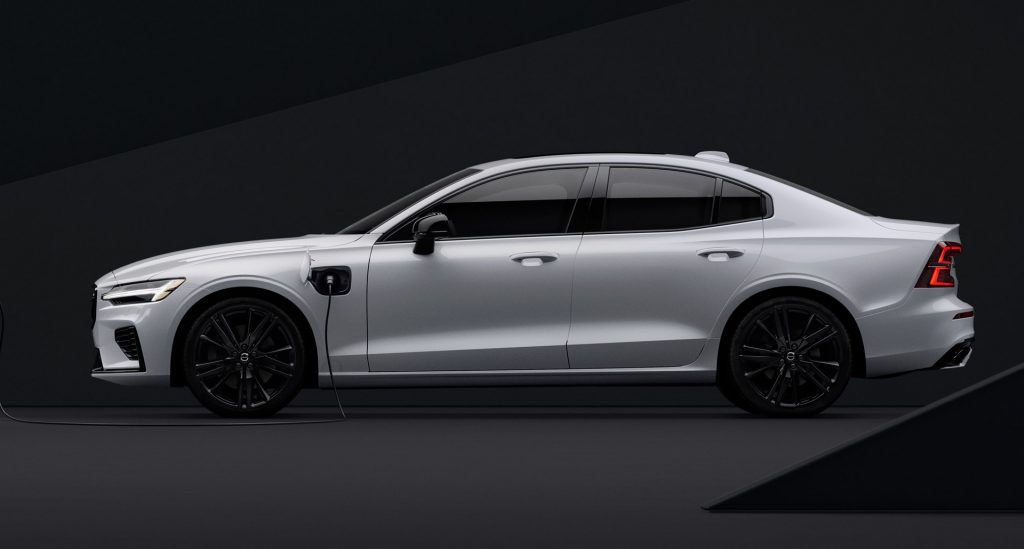  The 2022 Volvo S60 Black Edition Will Be Limited To Just 450 Examples