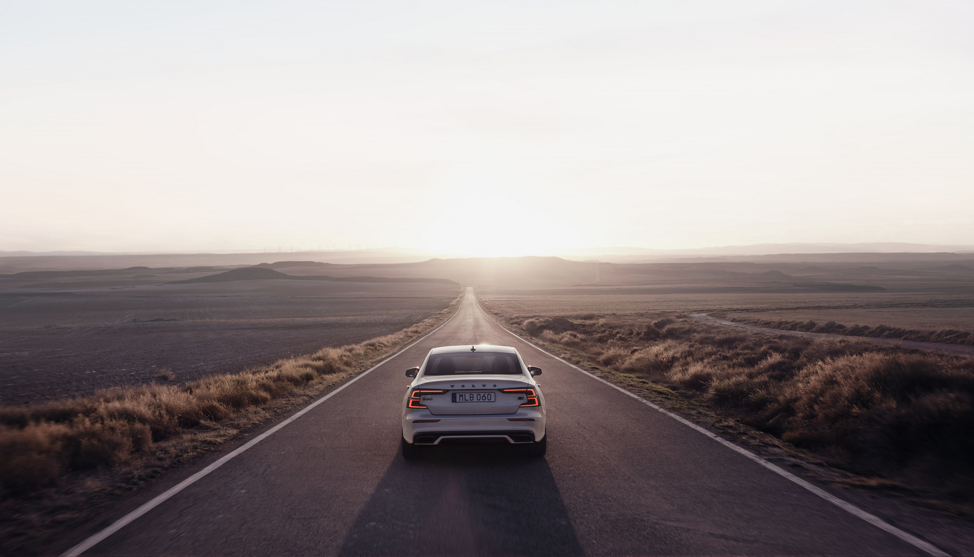 The 2022 Volvo S60 Black Edition Will Be Limited To Just 450 Examples