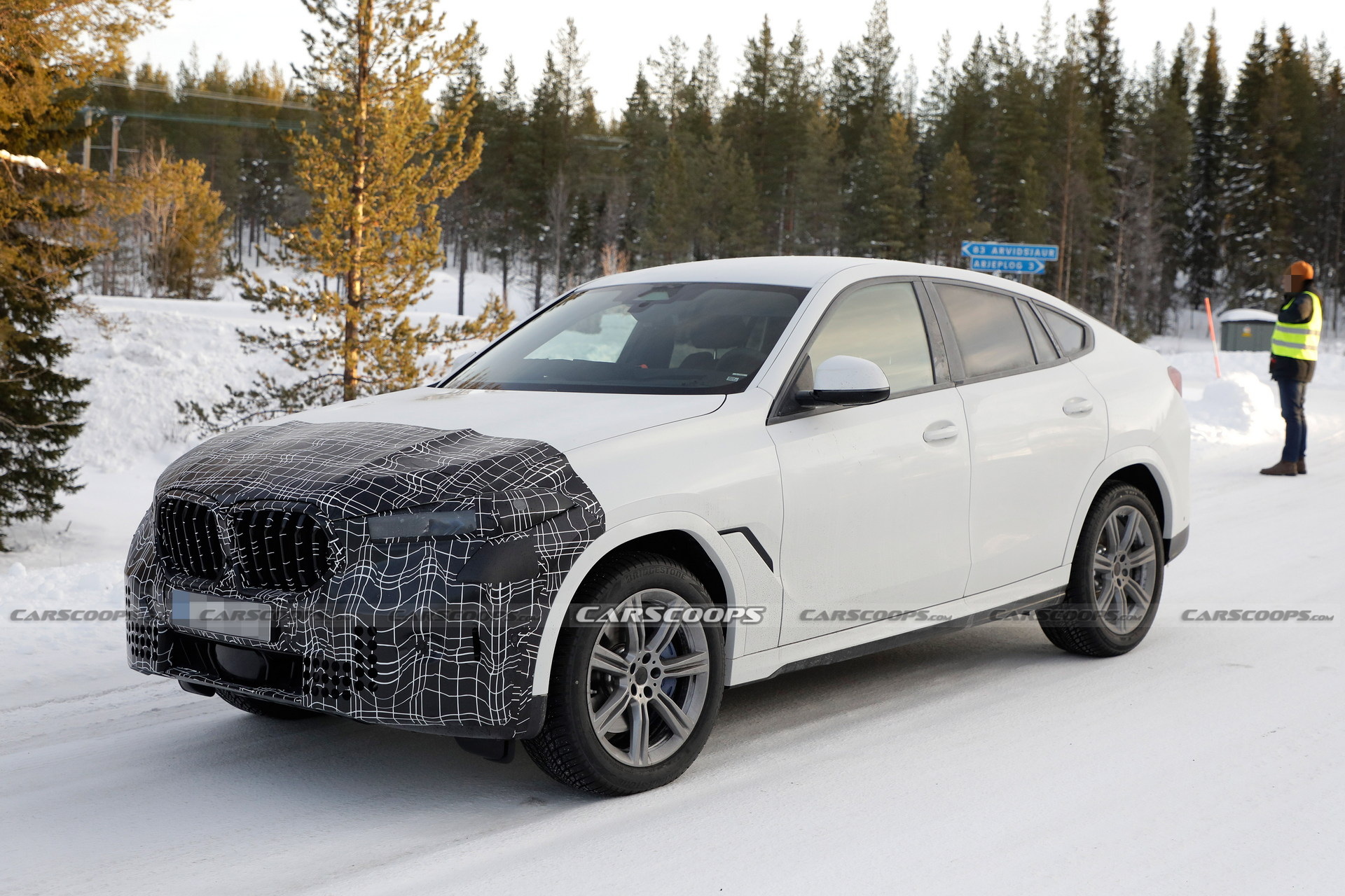 Facelifted 2024 BMW X6 To Get A More Expressive Face And Fresh Tech