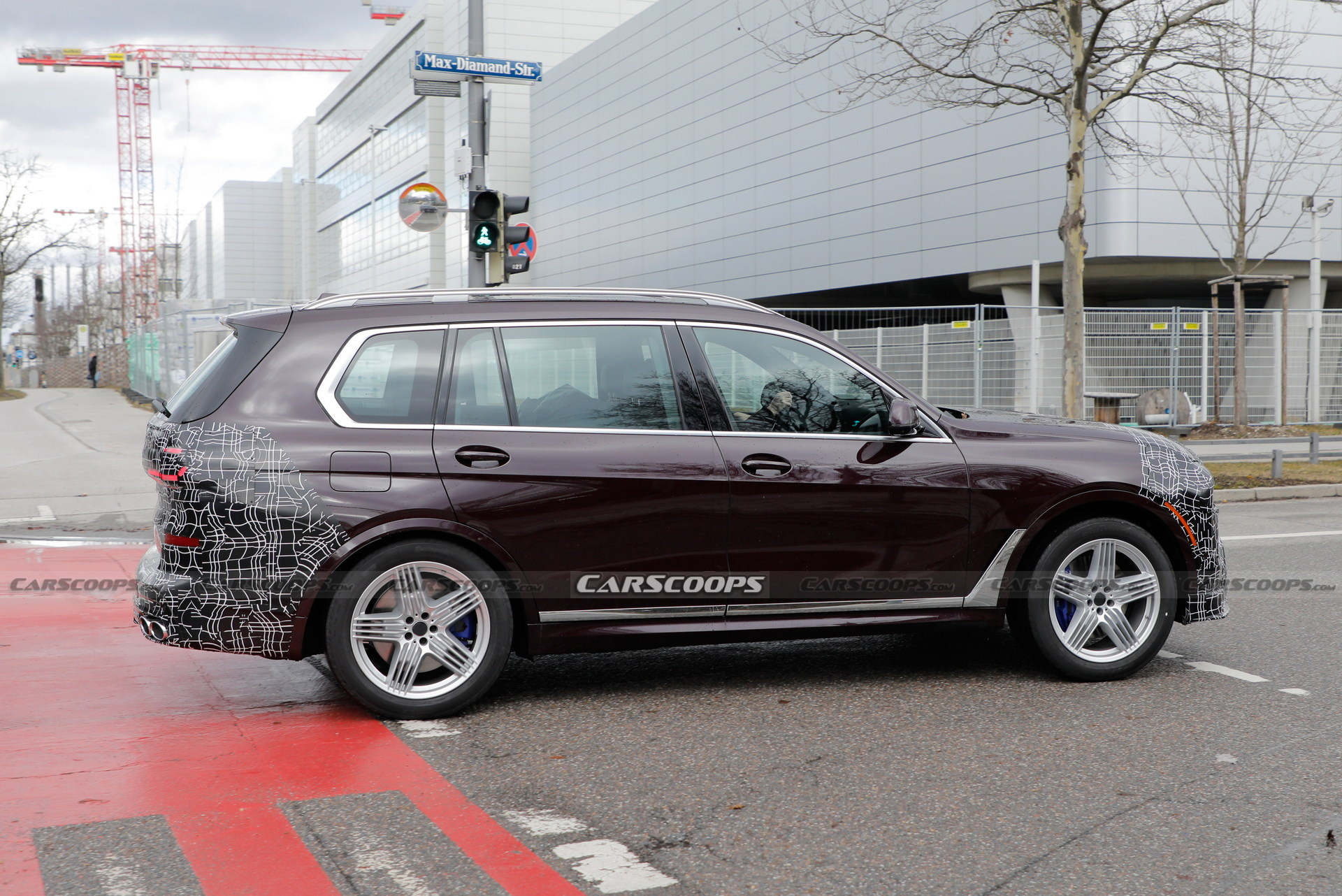 Alpina XB7 Facelift Shows More Of Its Sporty Bodykit