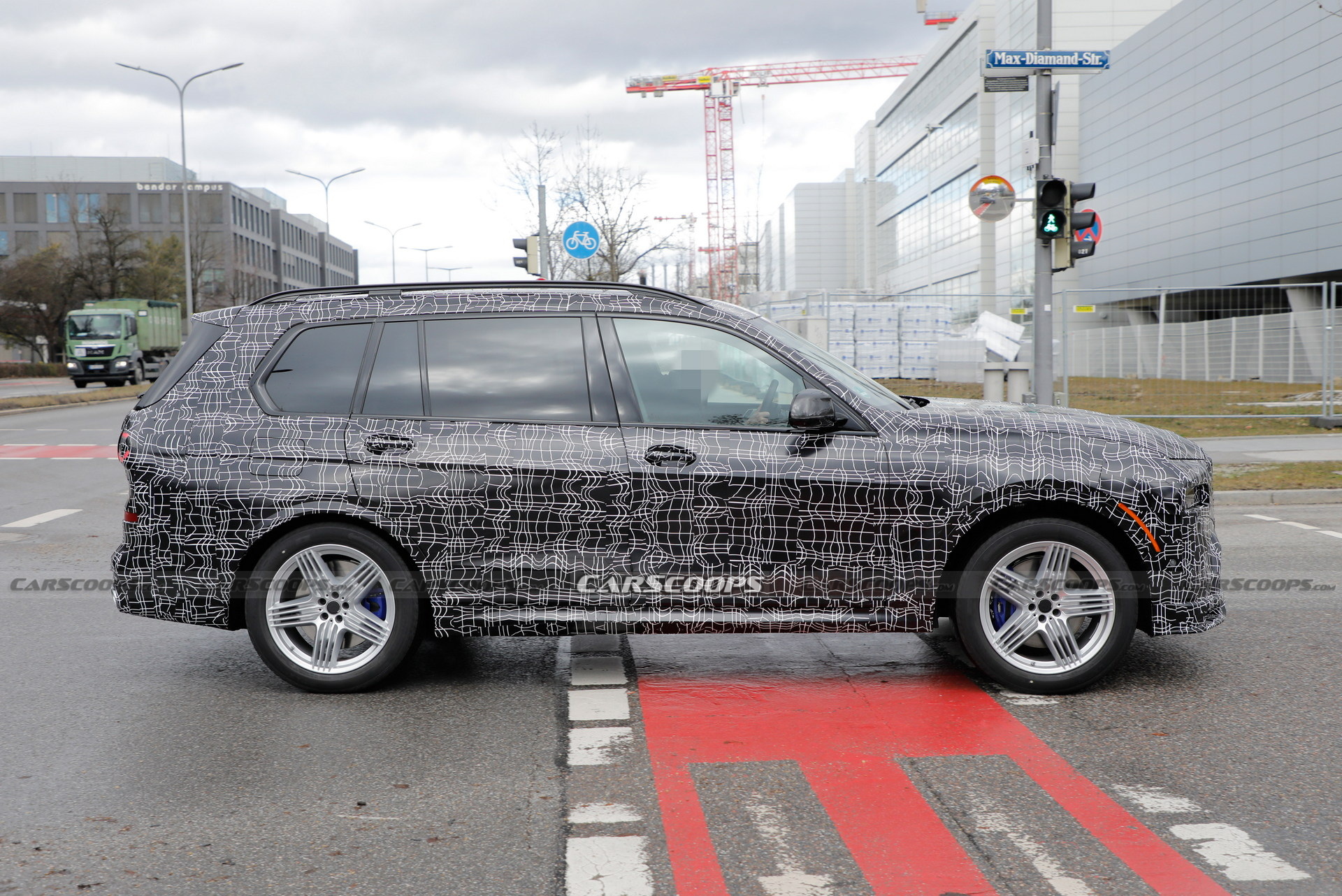 Alpina XB7 Facelift Shows More Of Its Sporty Bodykit