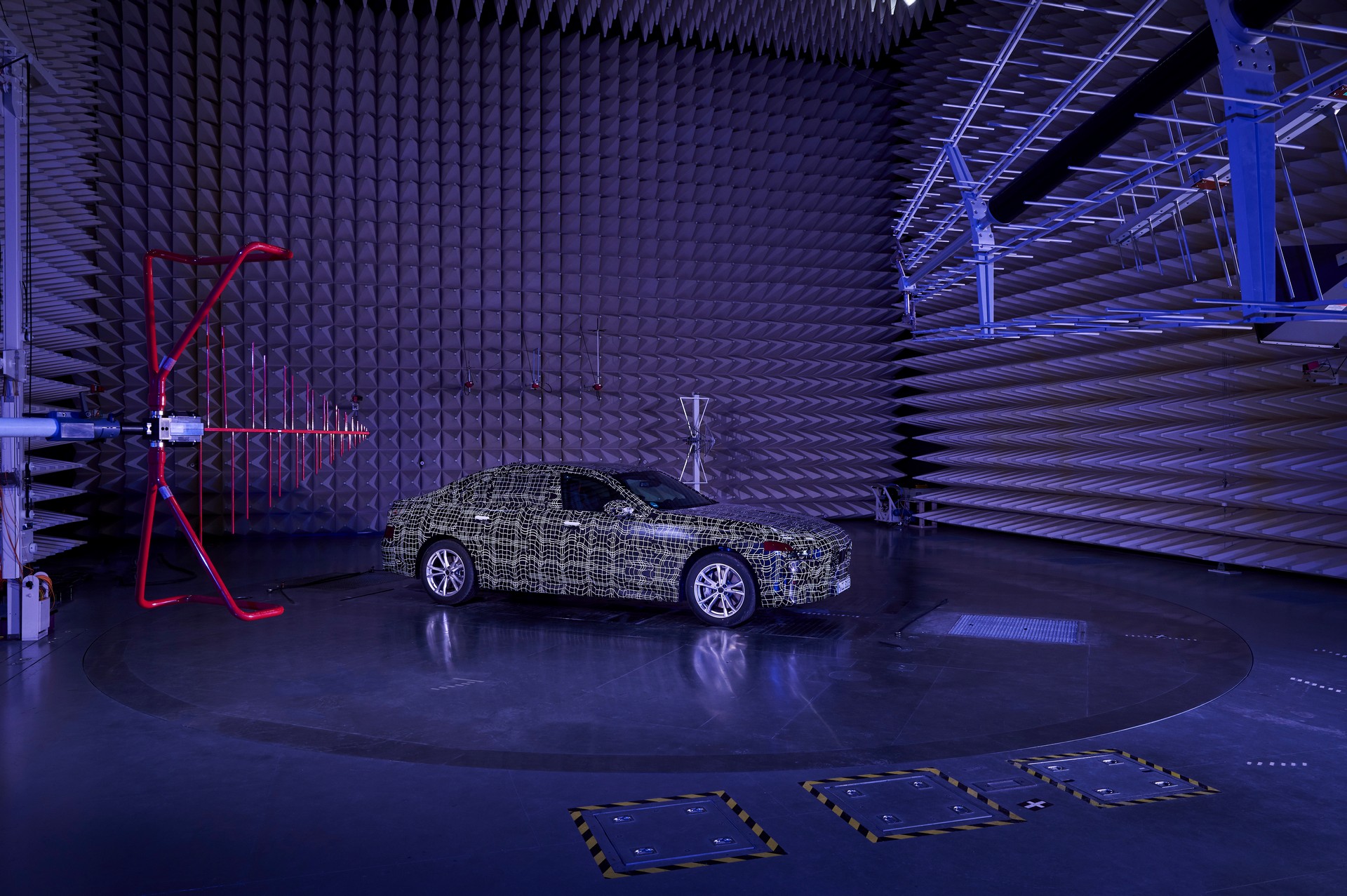 How BMW Is Eliminating Every Irritating Sound From Its i7 Electric Flagship