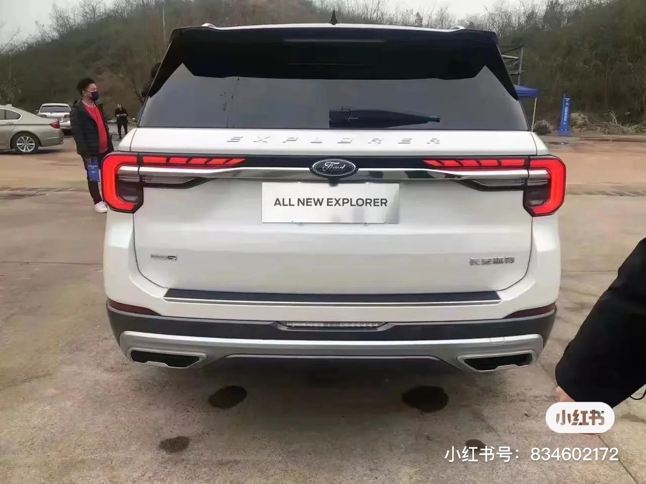 China’s 2023 Ford Explorer Caught Undisguised With Fresh Looks And Gigantic Screen