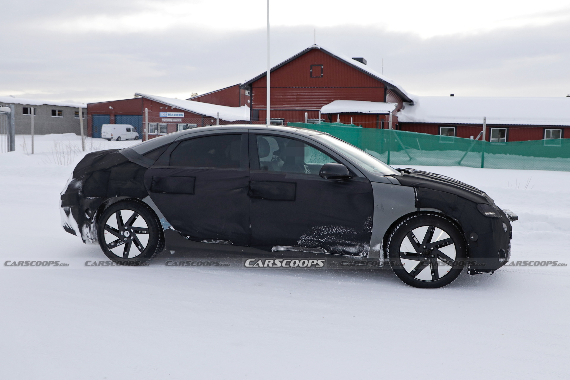 2023 Hyundai Ioniq 6’s Parametric Pixel LED Lights Spied Hiding Under Camouflage