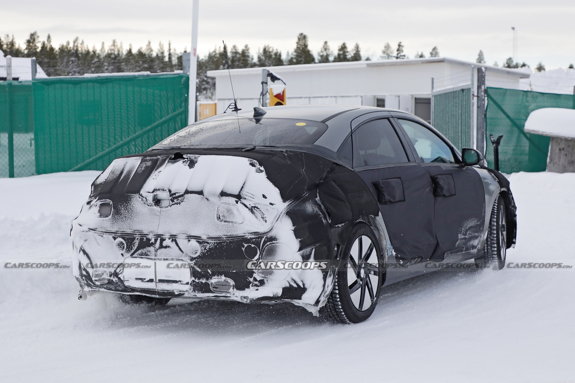 2023 Hyundai Ioniq 6’s Parametric Pixel LED Lights Spied Hiding Under Camouflage