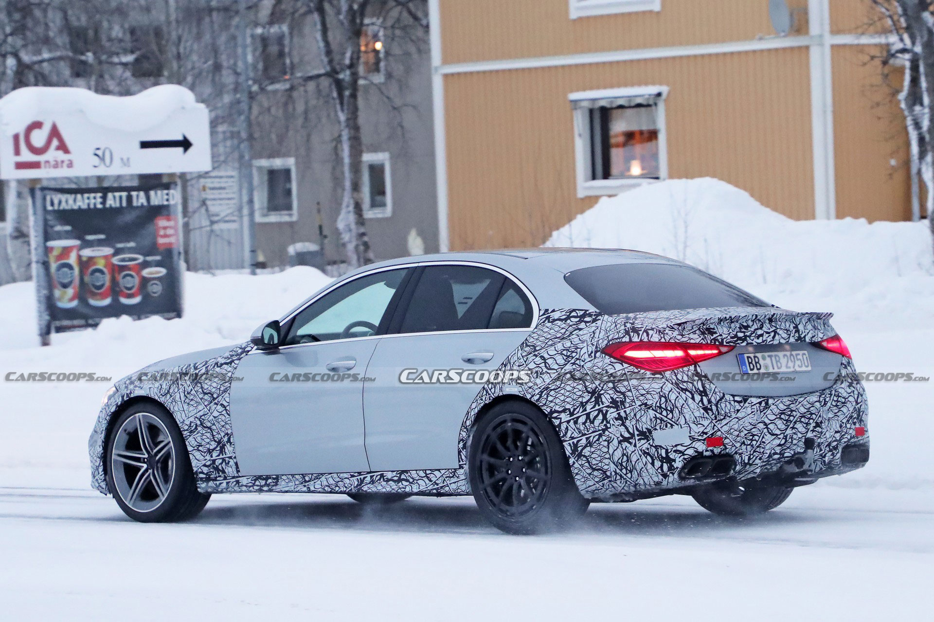 2023 Mercedes-AMG C63 Sedan And Wagon Drop Some Camo, Smile For Their Close-Up