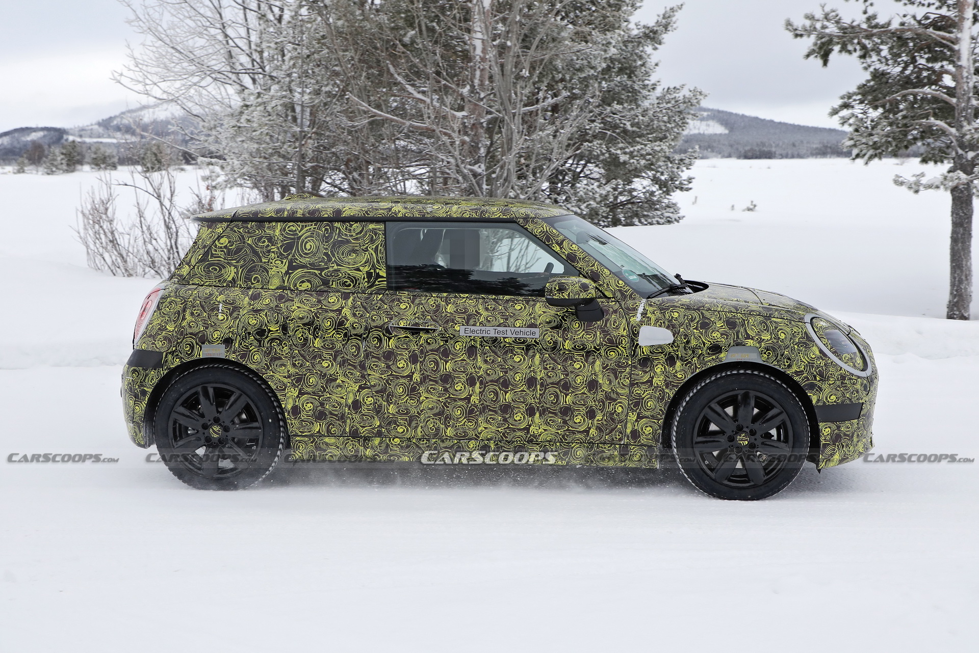 2023 Mini Hatch Tests Through The Snow Following Last Year’s Leak