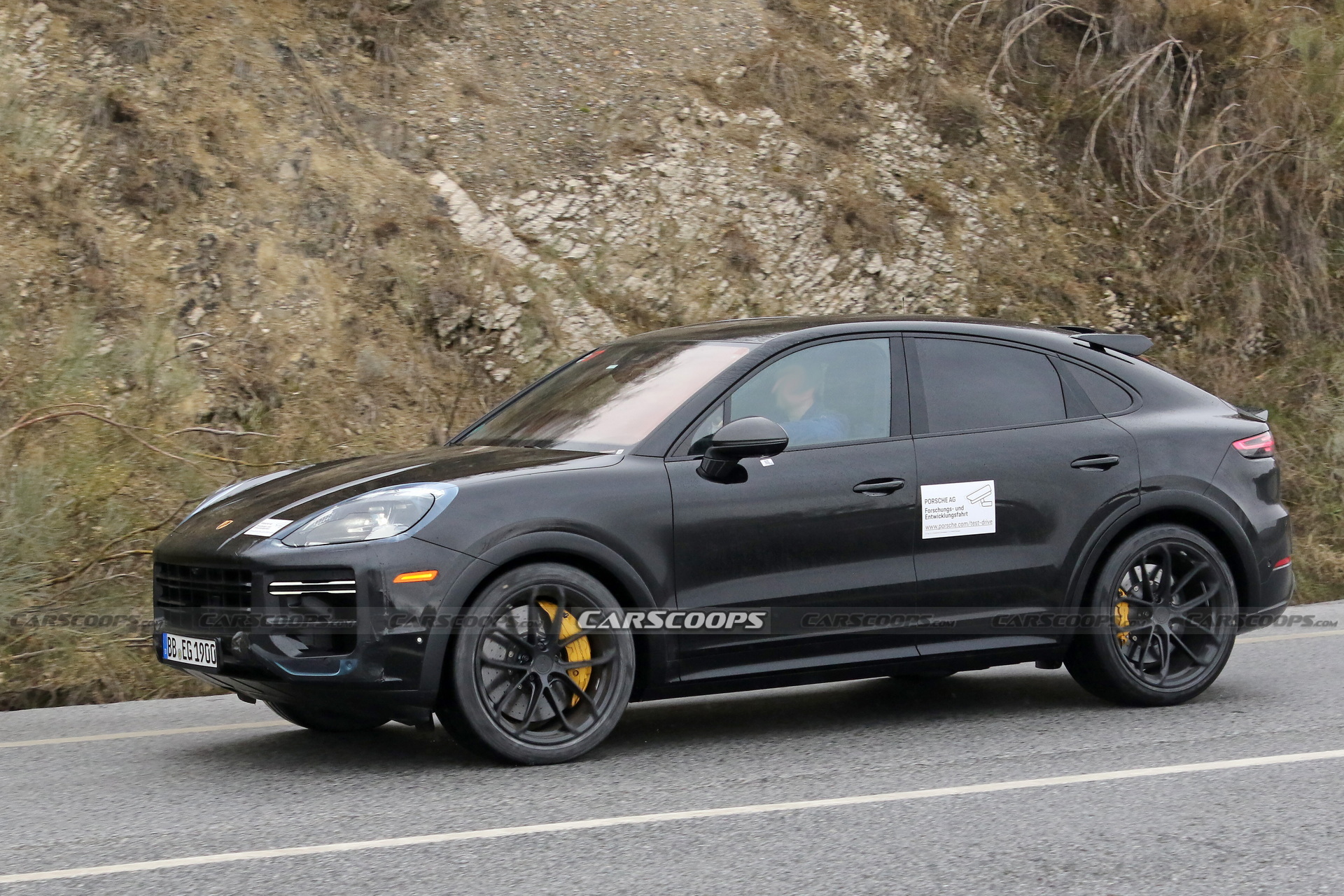 Facelifted 2023 Porsche Cayenne Coupe Hides New Production Taillights Under Camo