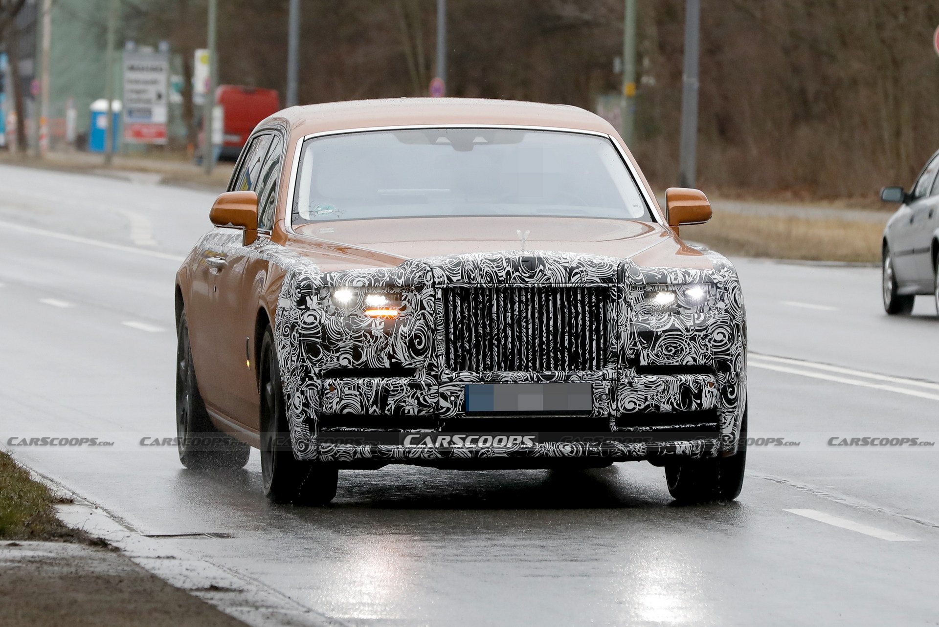 2023 Rolls-Royce Phantom Facelift Still Tries To Hide Mild Updates