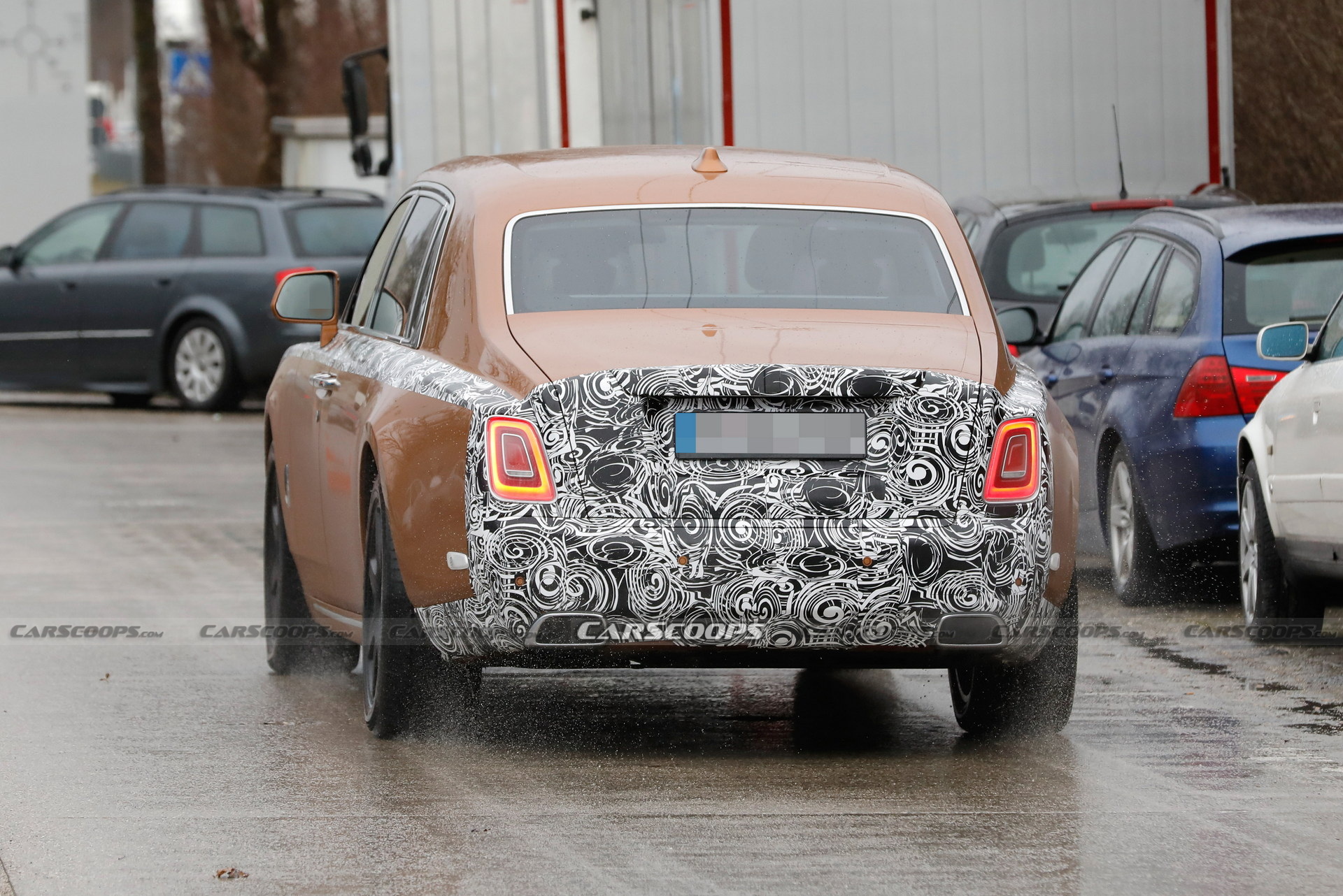 2023 Rolls-Royce Phantom Facelift Still Tries To Hide Mild Updates