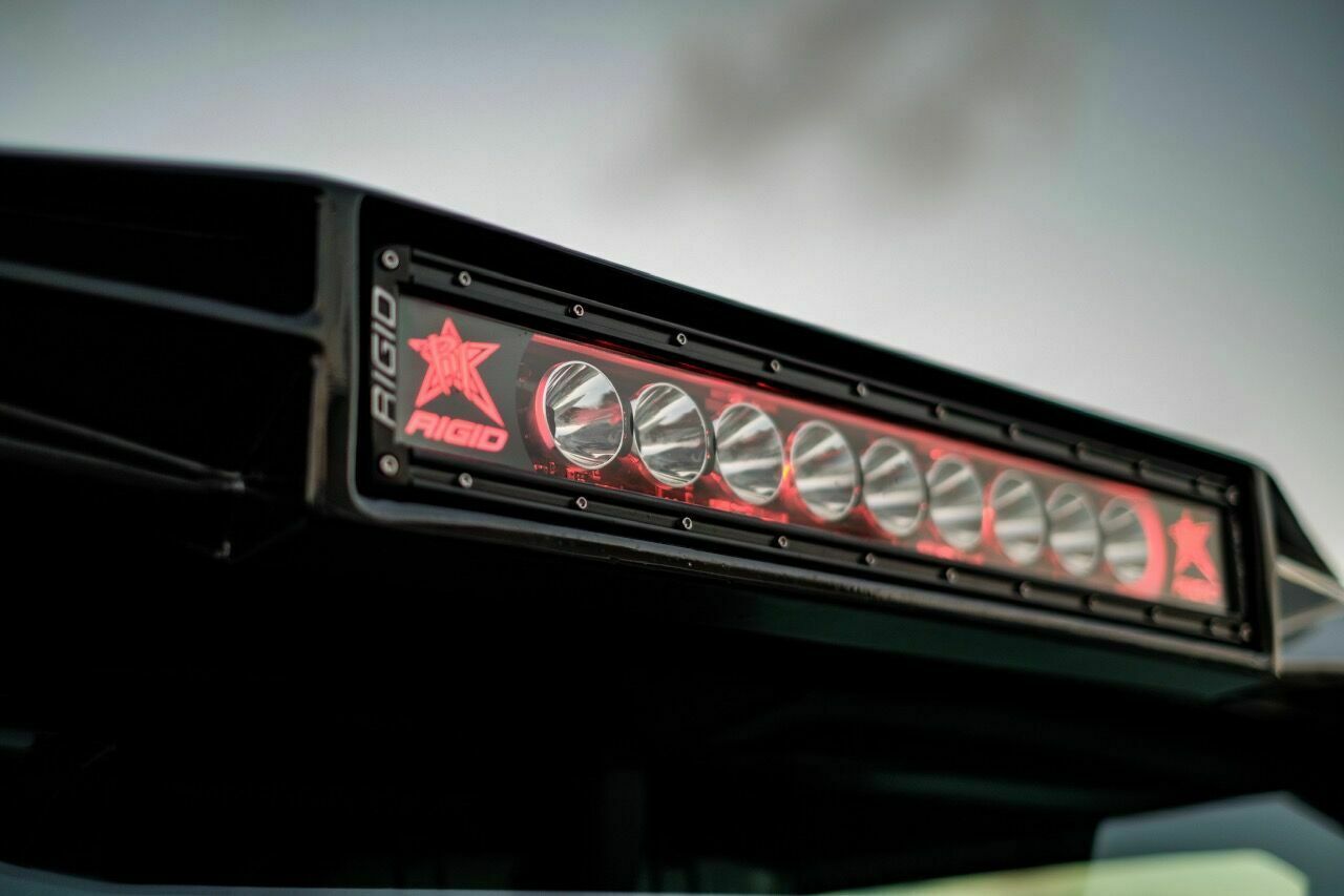 It’s A Jeep Cybertruck Thing: Gladiator ‘Hellfire’ 6×6 Has 750 HP And Costs $220,000