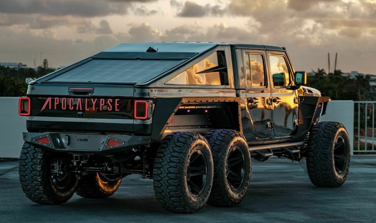 It’s A Jeep Cybertruck Thing: Gladiator ‘Hellfire’ 6×6 Has 750 HP And Costs $220,000