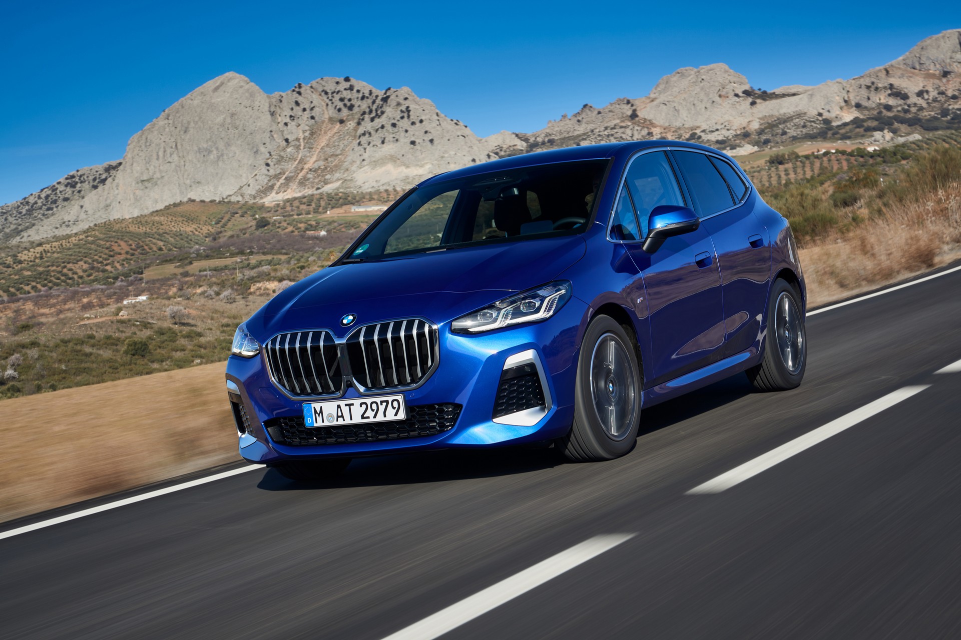 2022 BMW 2-Series Active Tourer Detailed In Massive New Gallery