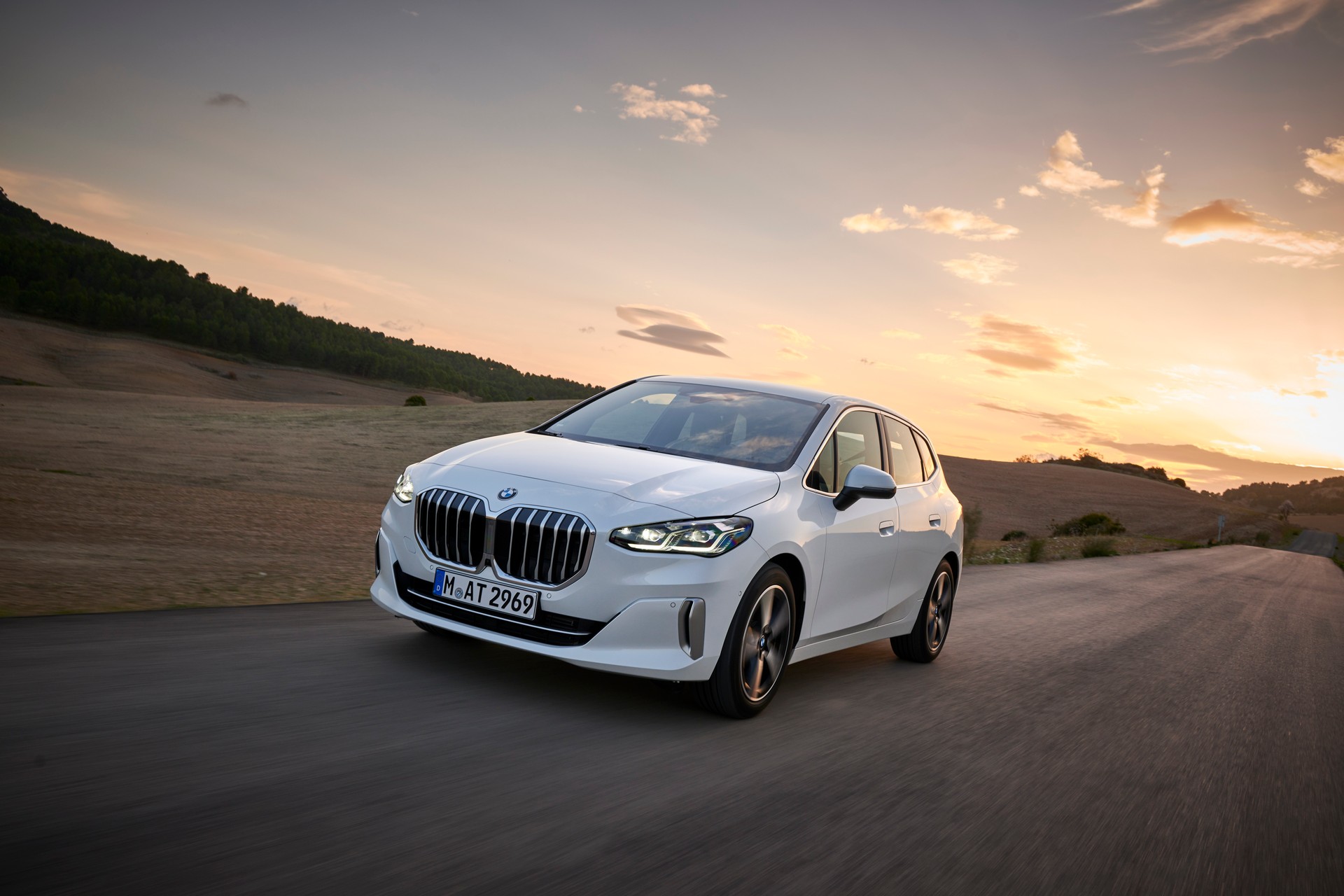 2022 BMW 2-Series Active Tourer Detailed In Massive New Gallery