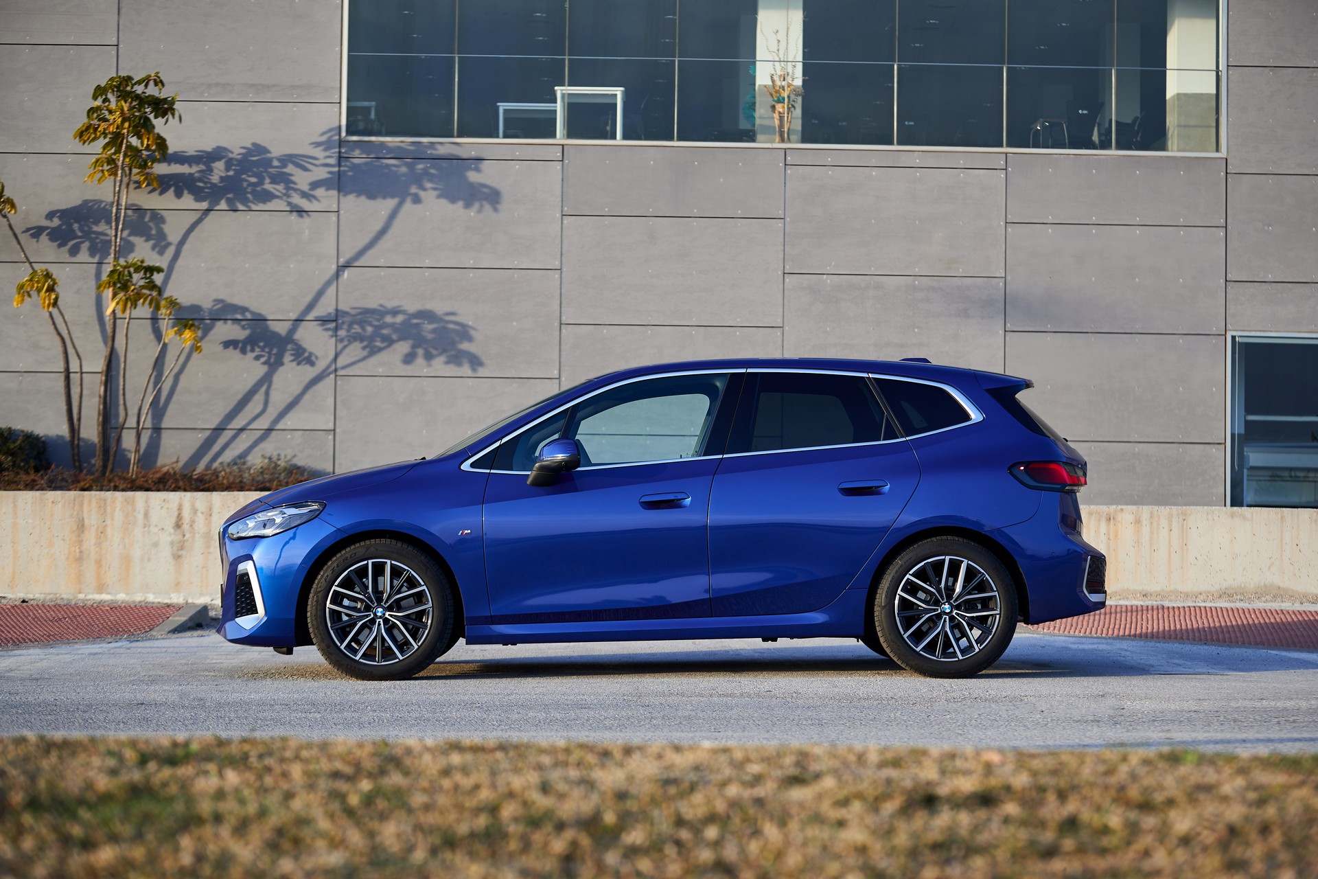 2022 BMW 2-Series Active Tourer Detailed In Massive New Gallery