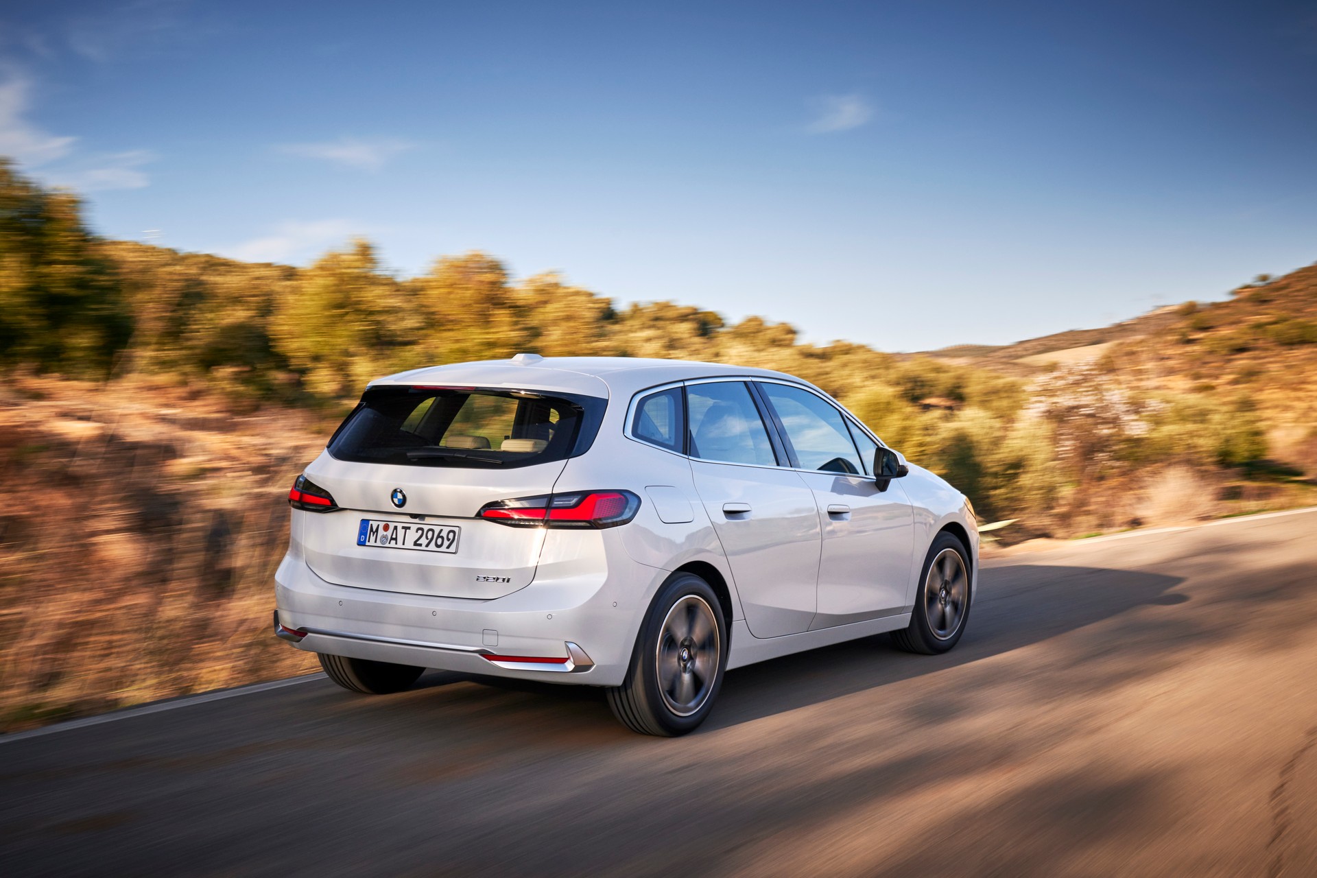 2022 BMW 2-Series Active Tourer Detailed In Massive New Gallery