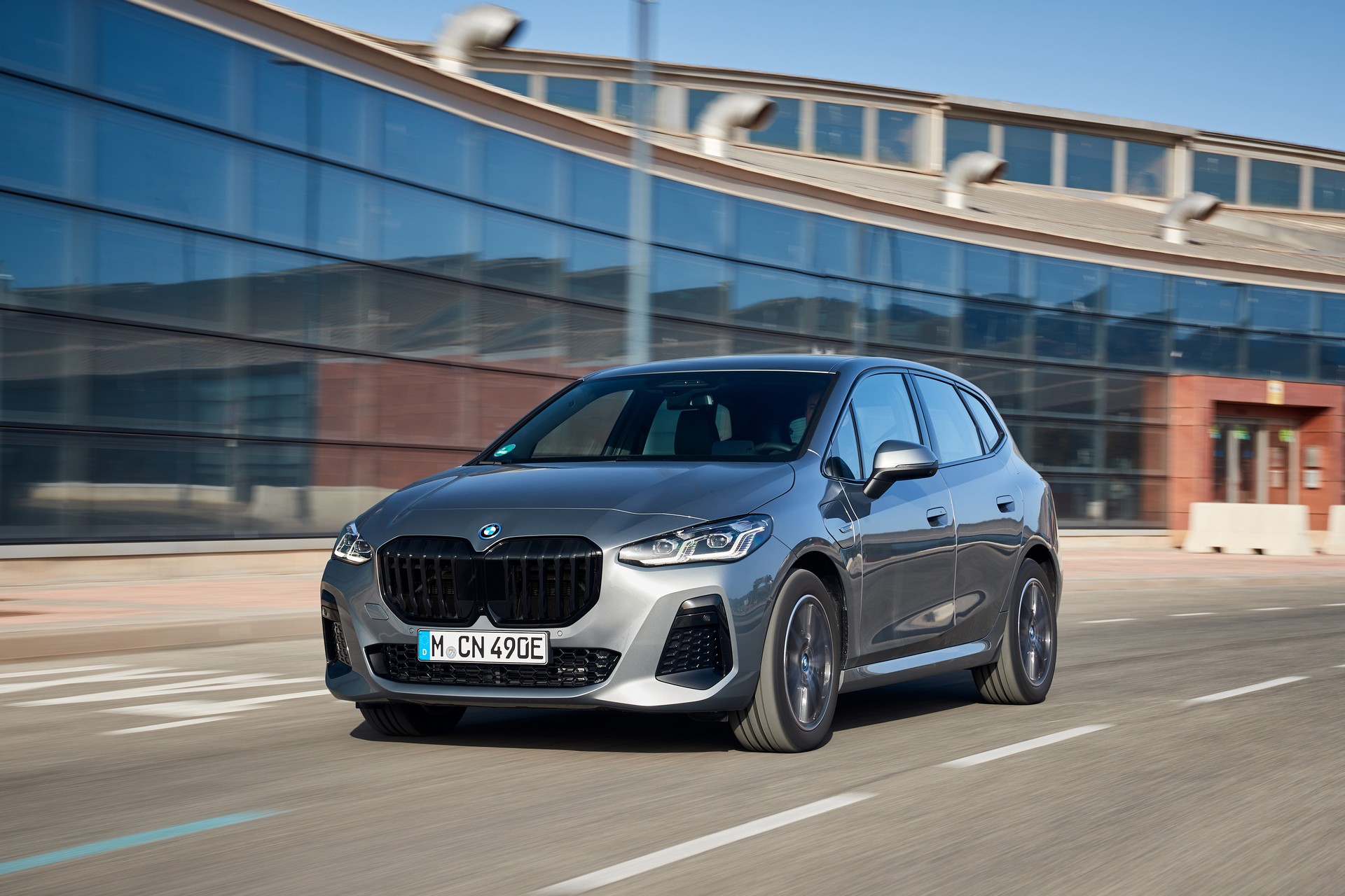 2022 BMW 2-Series Active Tourer Detailed In Massive New Gallery