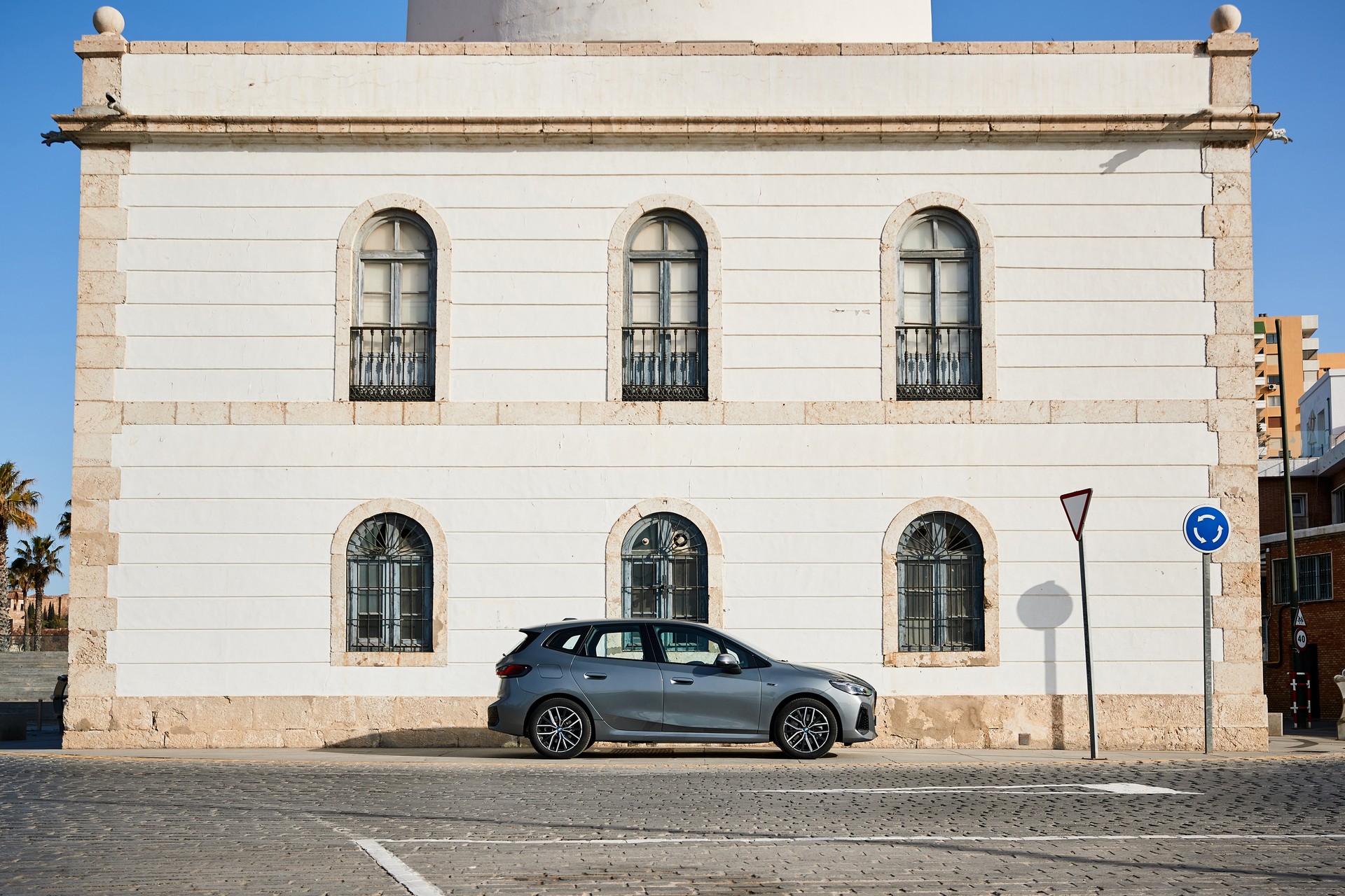 2022 BMW 2-Series Active Tourer Detailed In Massive New Gallery