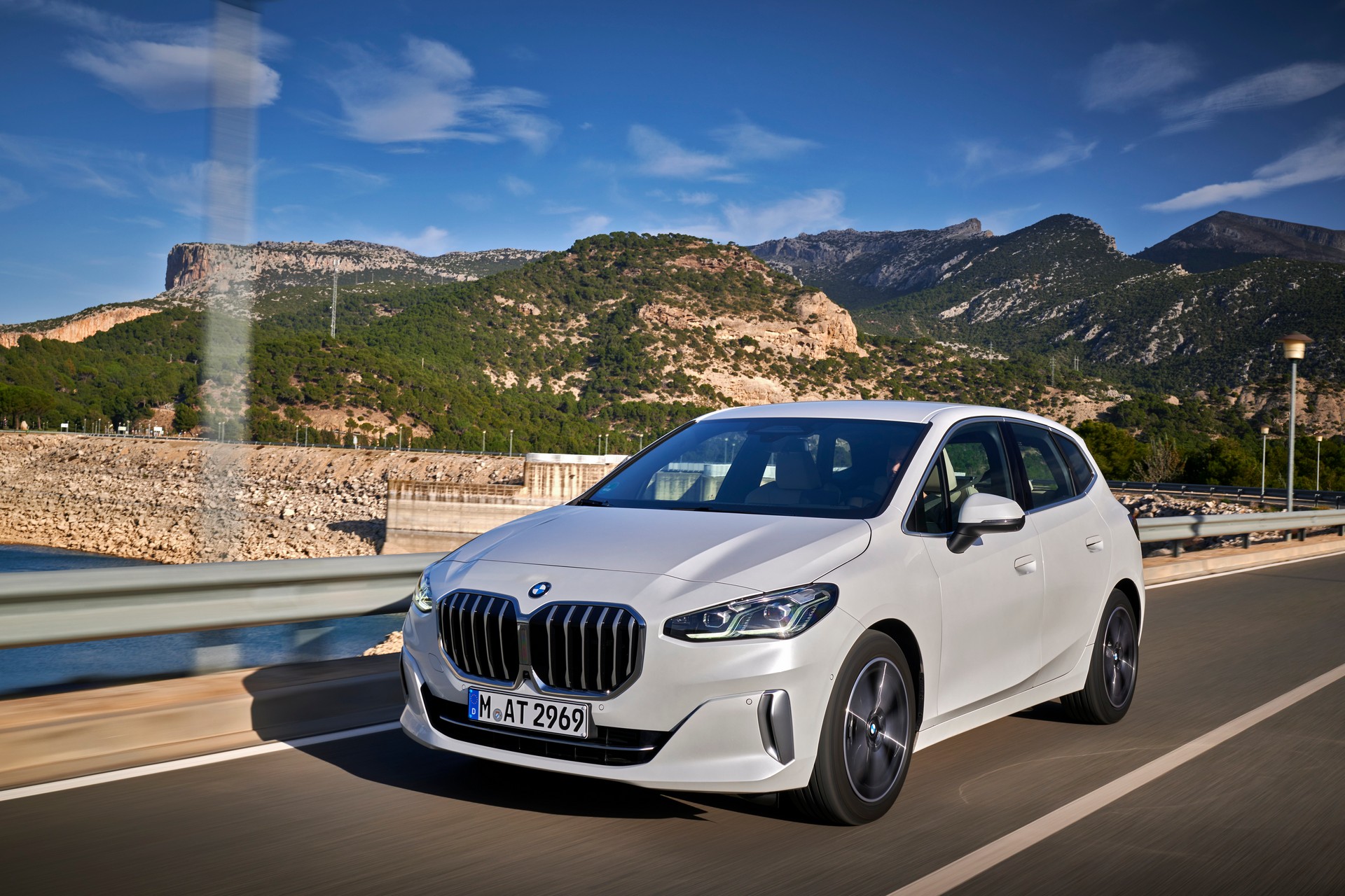2022 BMW 2-Series Active Tourer Detailed In Massive New Gallery