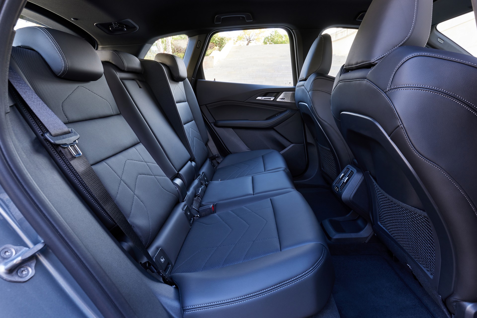 2022 BMW 2-Series Active Tourer Detailed In Massive New Gallery