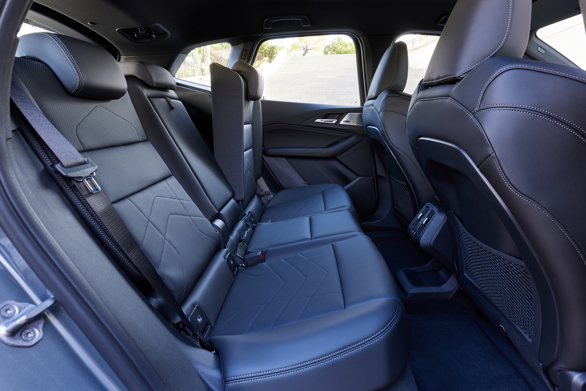 2022 BMW 2-Series Active Tourer Detailed In Massive New Gallery