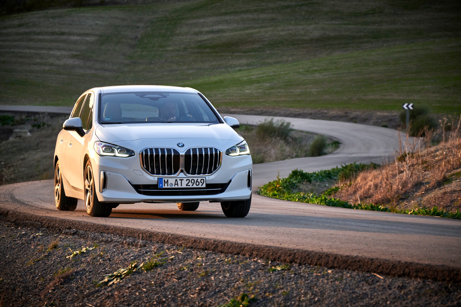 2022 BMW 2-Series Active Tourer Detailed In Massive New Gallery