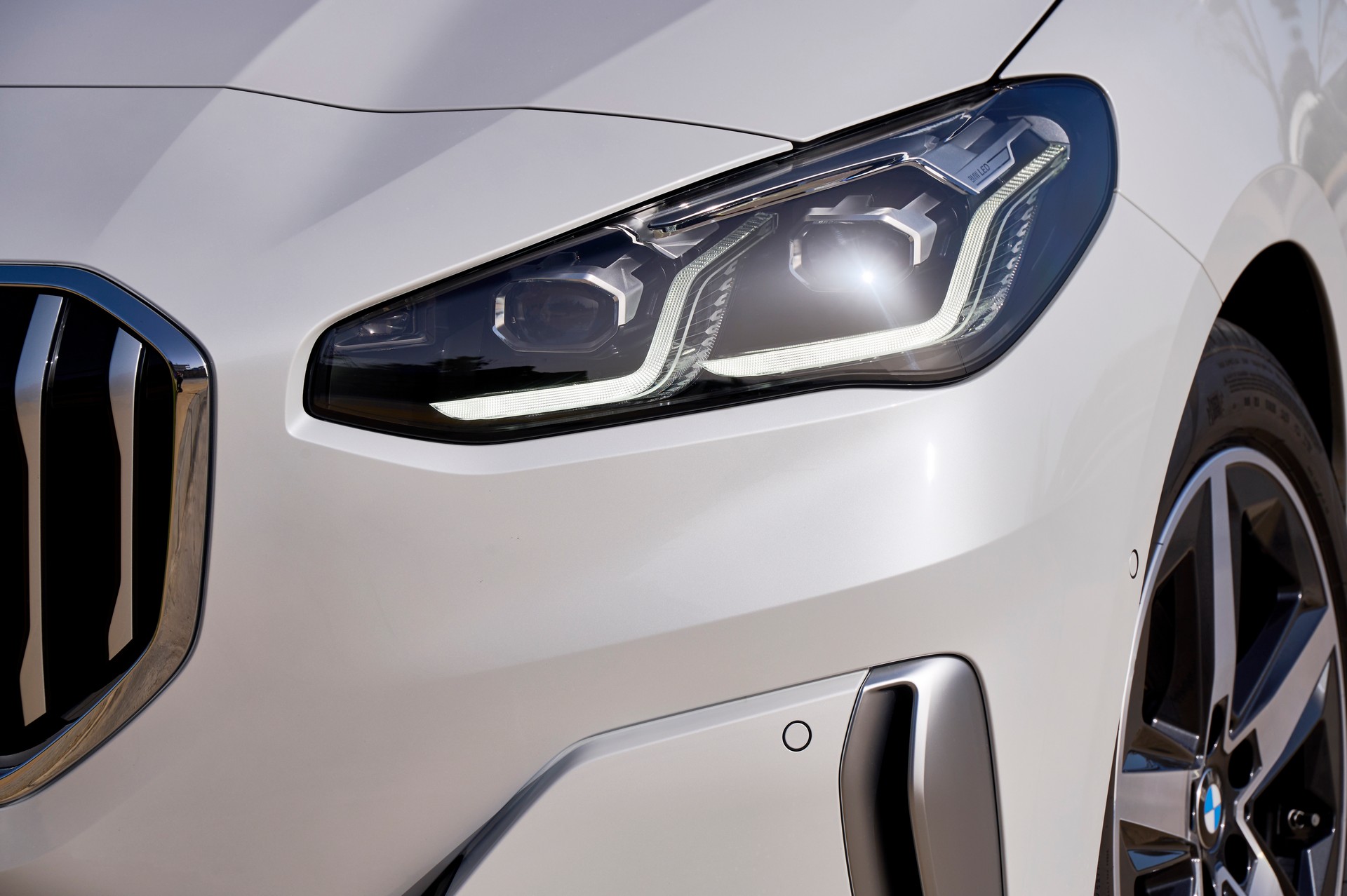 2022 BMW 2-Series Active Tourer Detailed In Massive New Gallery