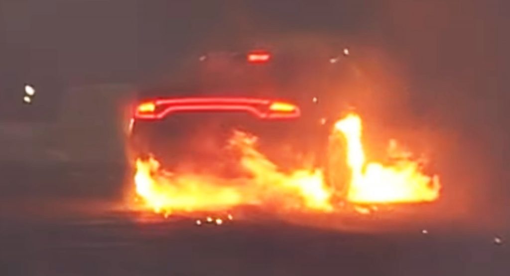  Brand New Dodge Charger Hellcat Gets Burnt Trying To Do A Burnout