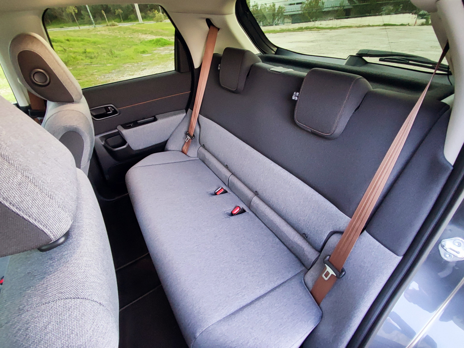 Driven: The Honda e Advance Is A Retro-Futuristic Gadget On Four Wheels