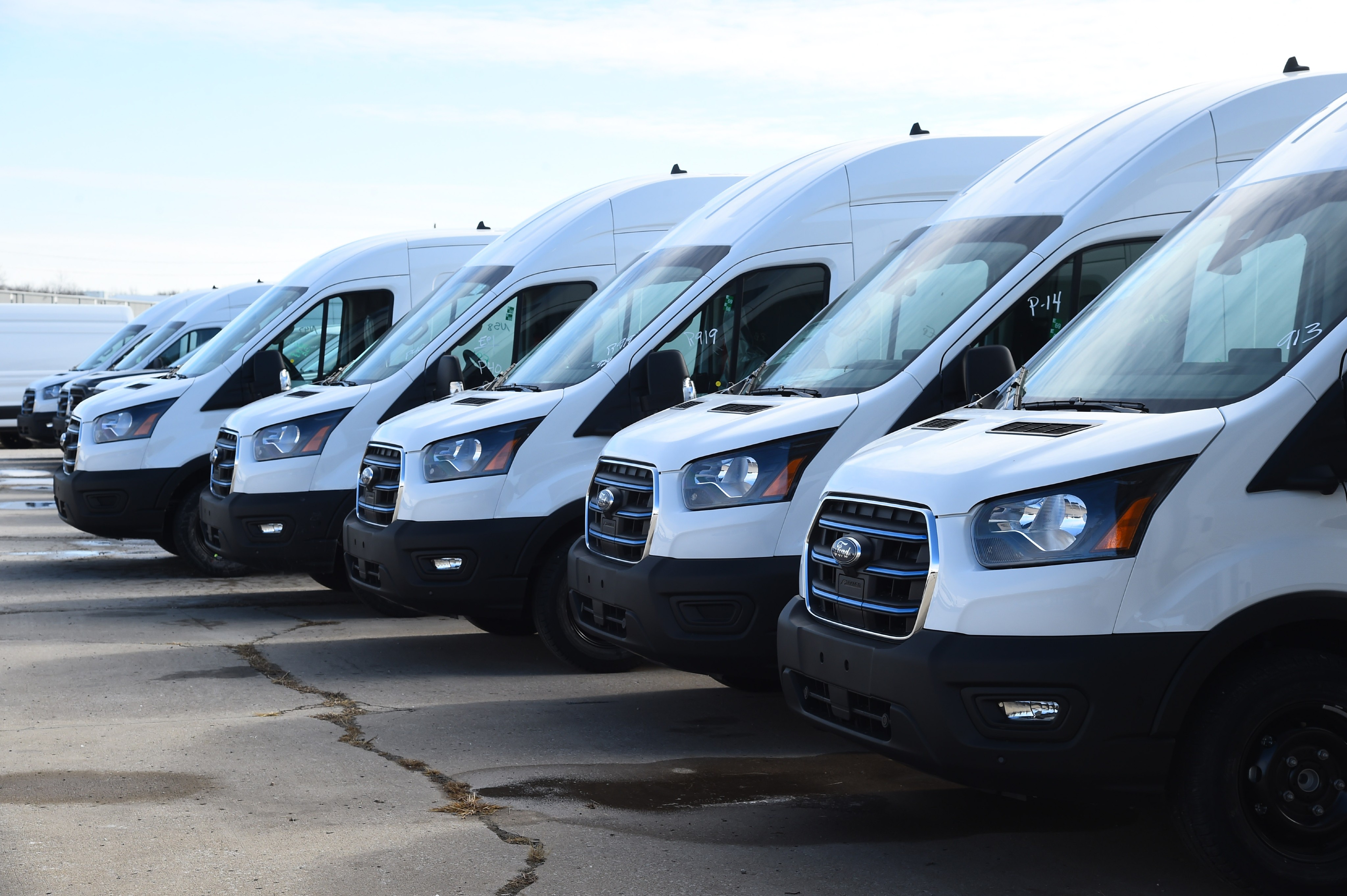 Ford Begins Deliveries Of The All-Electric 2022 E-Transit To Customers