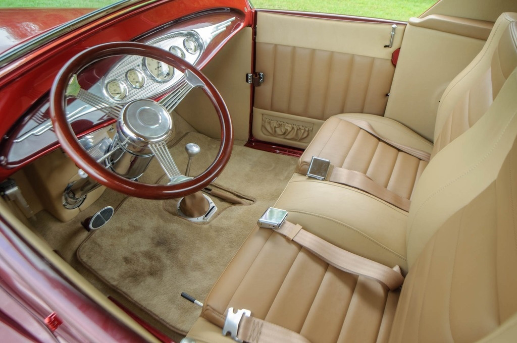 Someone Spent Over $200,000 For This Custom Ford Truck So You Can Buy It For $57,500