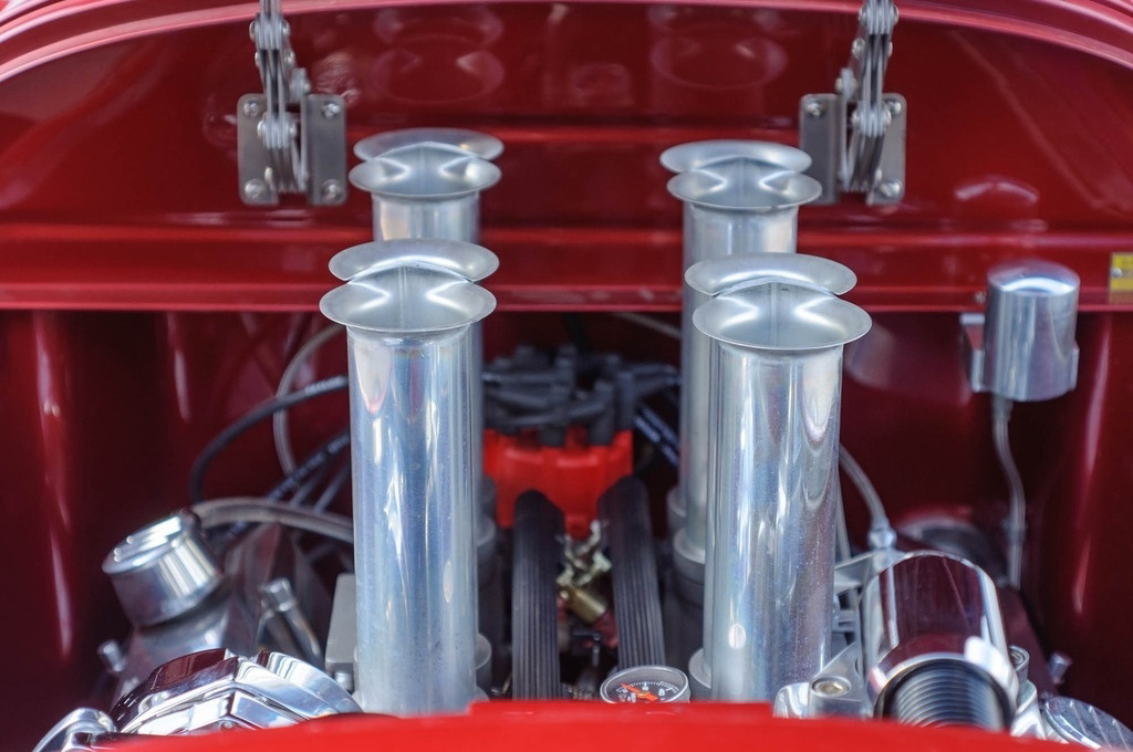 Someone Spent Over $200,000 For This Custom Ford Truck So You Can Buy It For $57,500