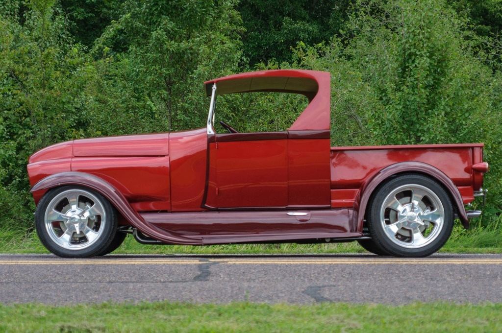Someone Spent Over $200,000 For This Custom Ford Truck So You Can Buy It For $57,500