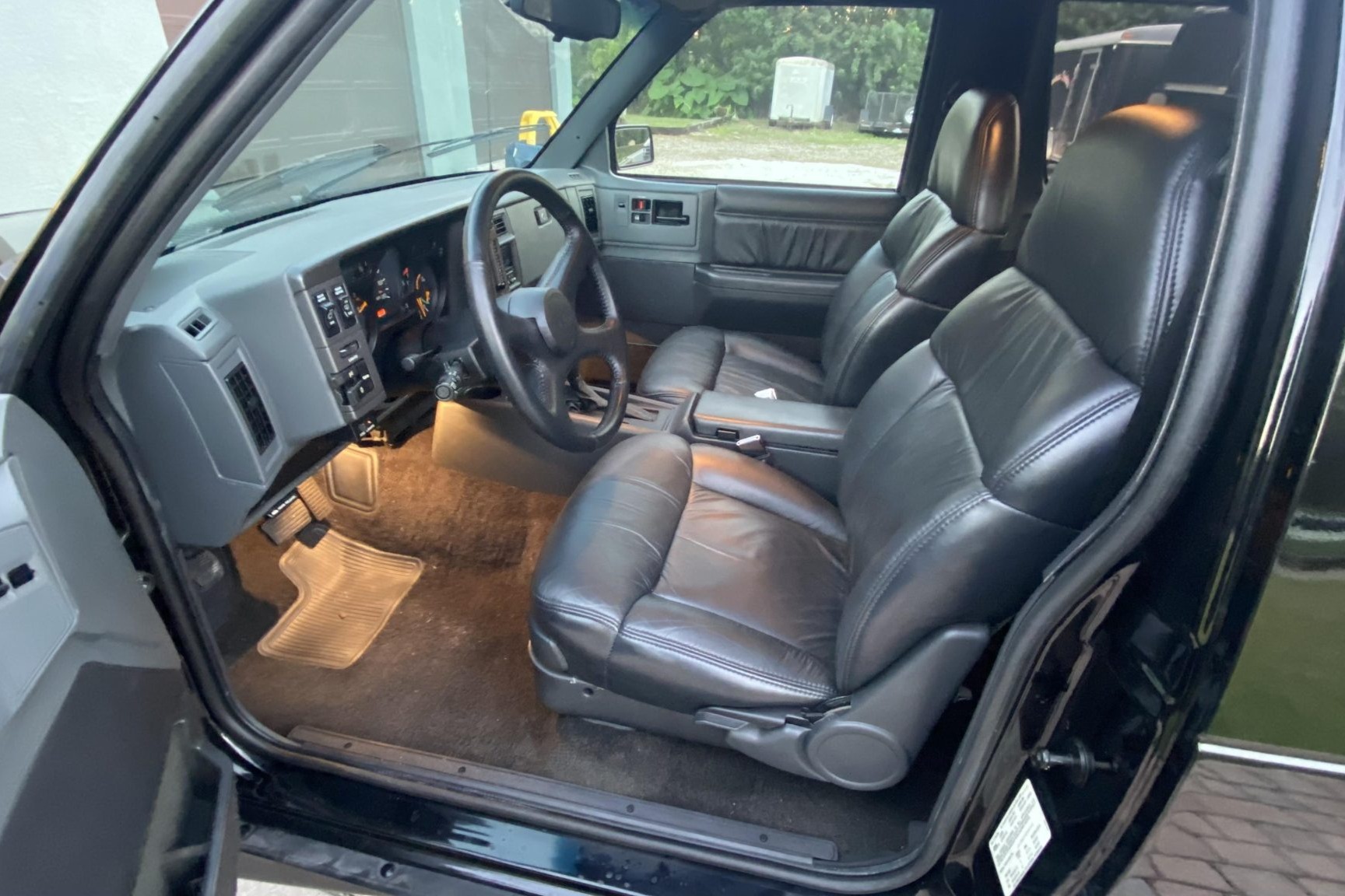 This Awesome 1993 GMC Typhoon Has Only Been Driven 272 Miles