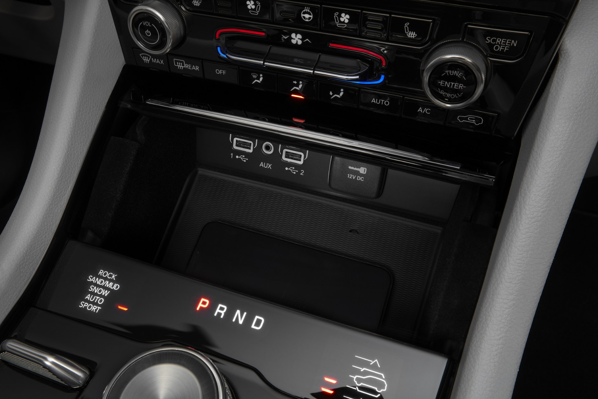 Jeep Grand Cherokee L Lands In Australia, Will Be Followed By The Grand Cherokee