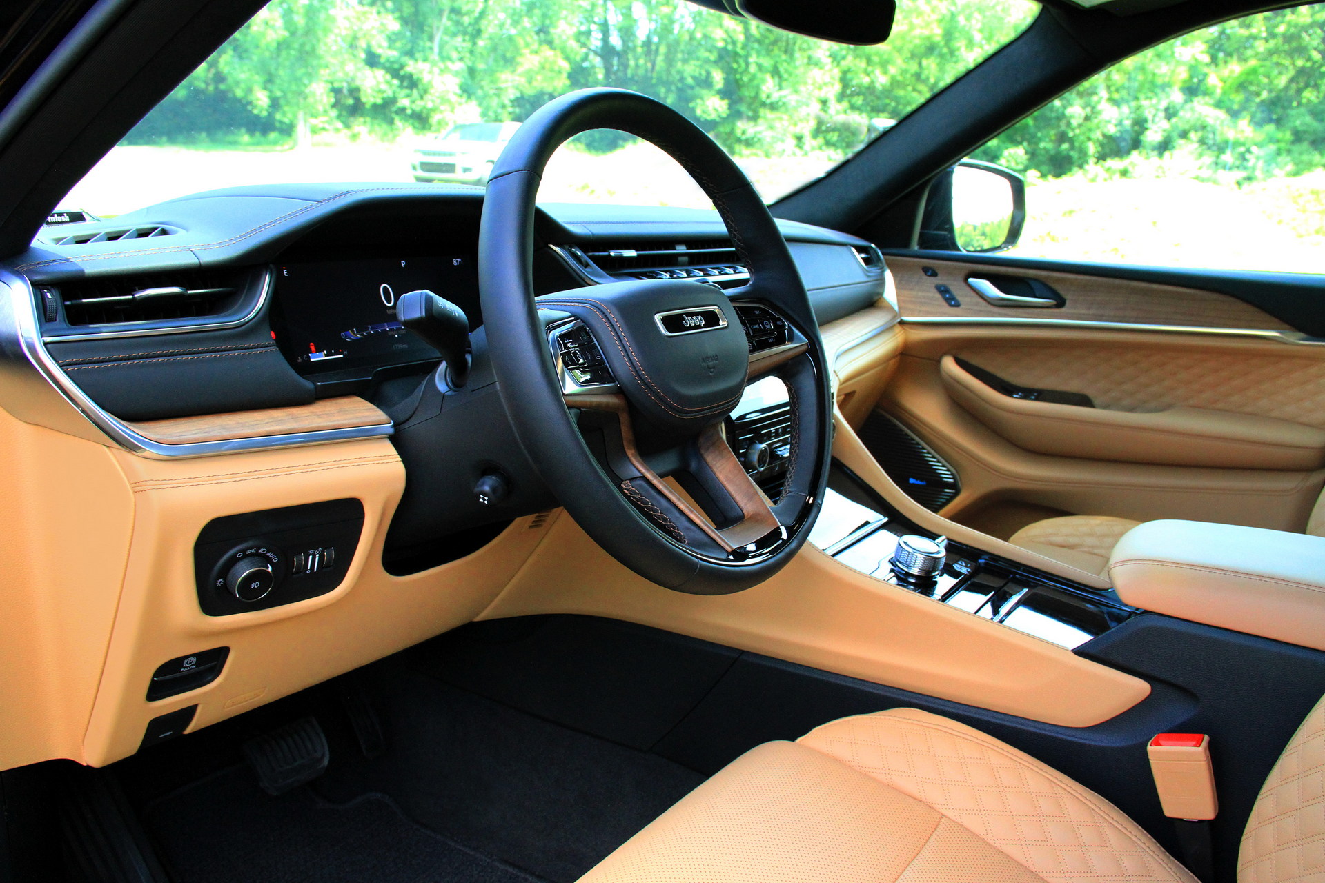 Jeep Grand Cherokee L Lands In Australia, Will Be Followed By The Grand Cherokee