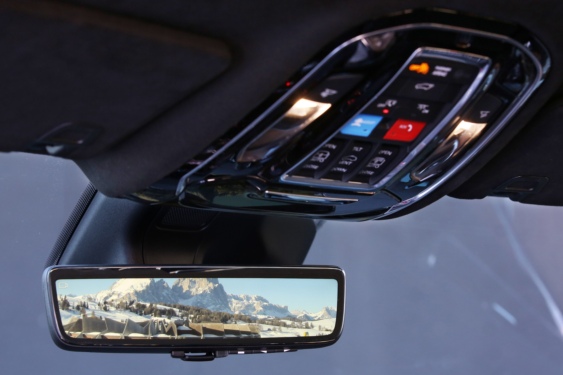 2022 Jeep Grand Cherokee Debuts In Europe Exclusively In 4Xe PHEV Form