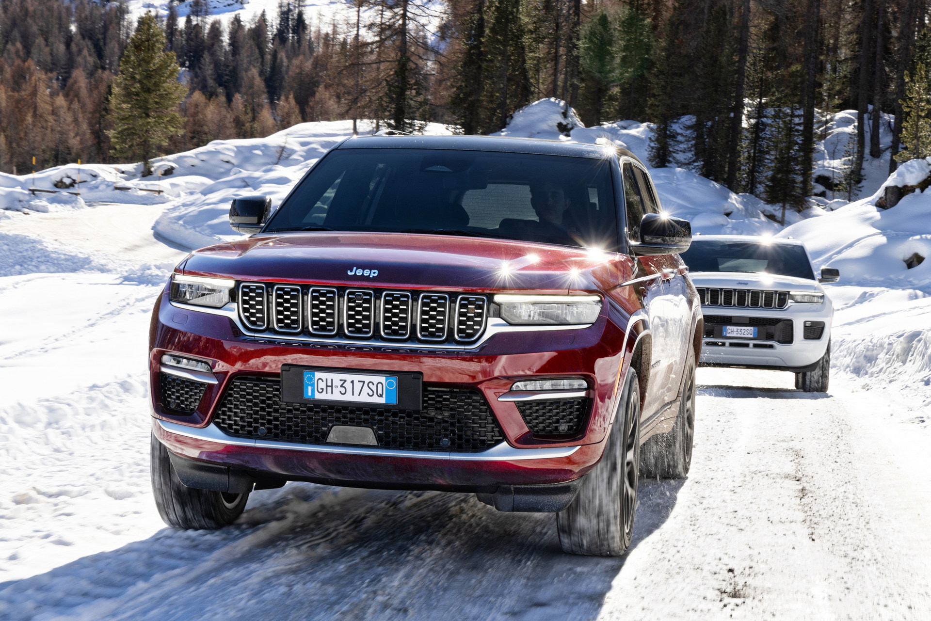 2022 Jeep Grand Cherokee Debuts In Europe Exclusively In 4Xe PHEV Form