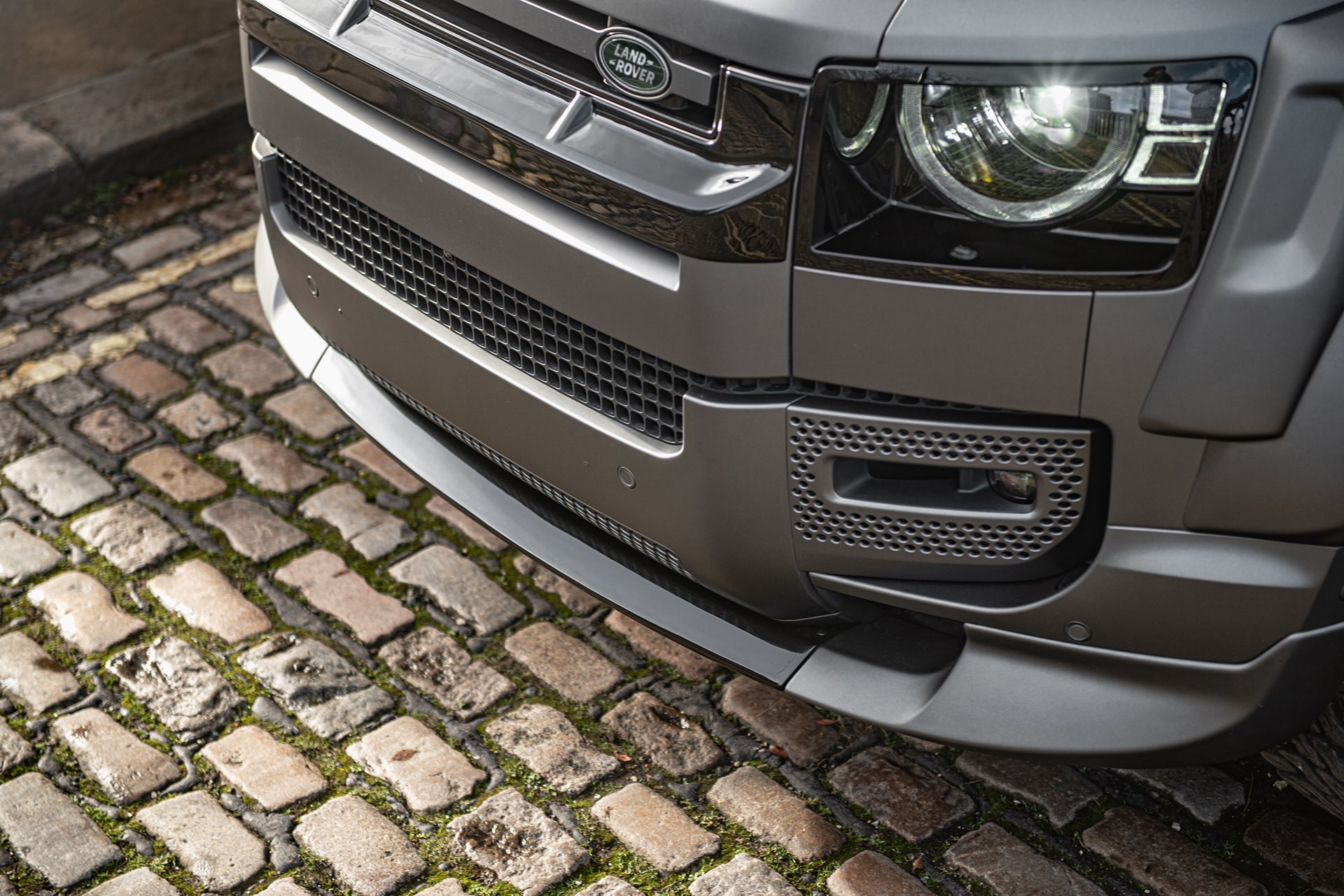 Land Rover Defender 90 And 110 Get Wide Bodykits From Chelsea Truck Company