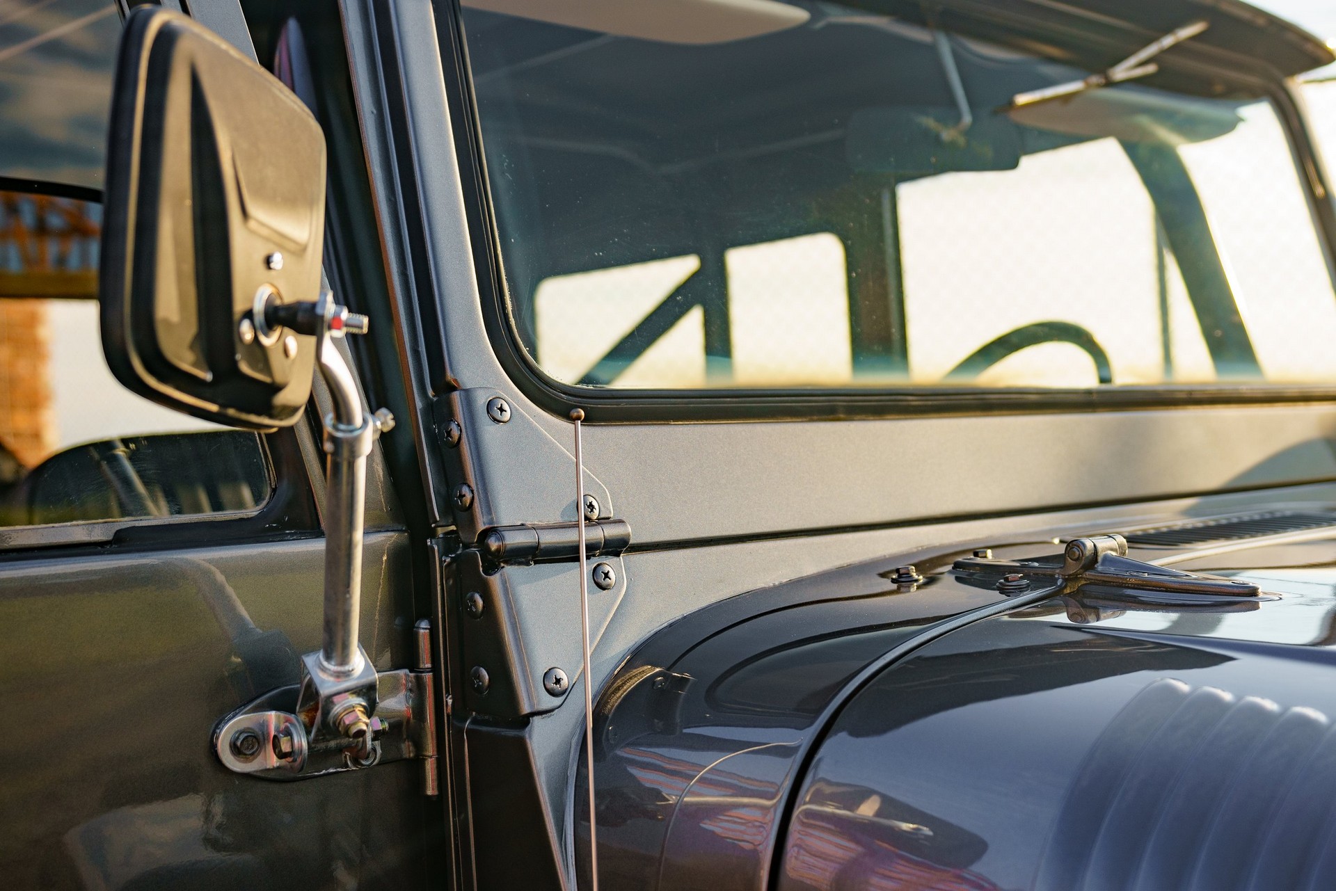 Legacy Overland’s Latest Toyota FJ40 Land Cruiser Is An Automotive Gem