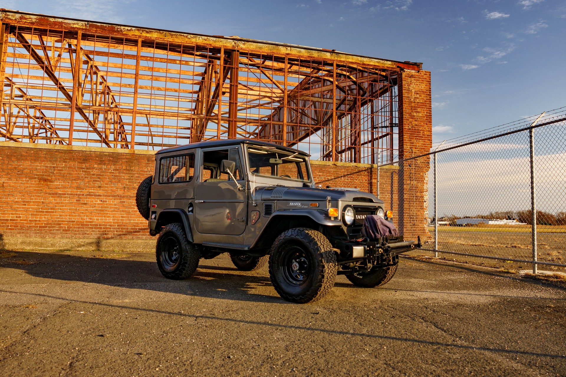 Legacy Overland’s Latest Toyota FJ40 Land Cruiser Is An Automotive Gem