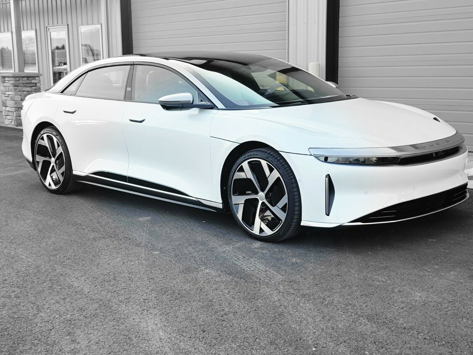 There Are Four Lucid Air Dream Editions On eBay Right Now, All Priced Above $200K