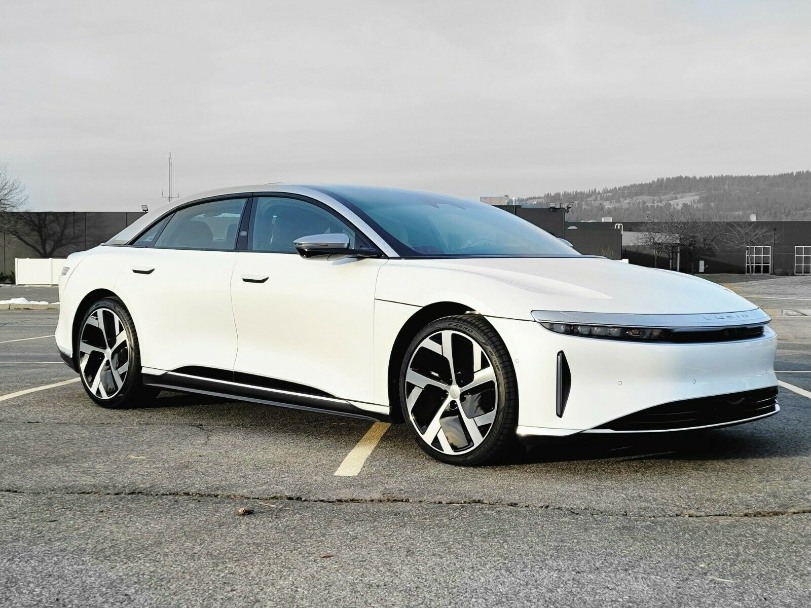 There Are Four Lucid Air Dream Editions On eBay Right Now, All Priced Above $200K