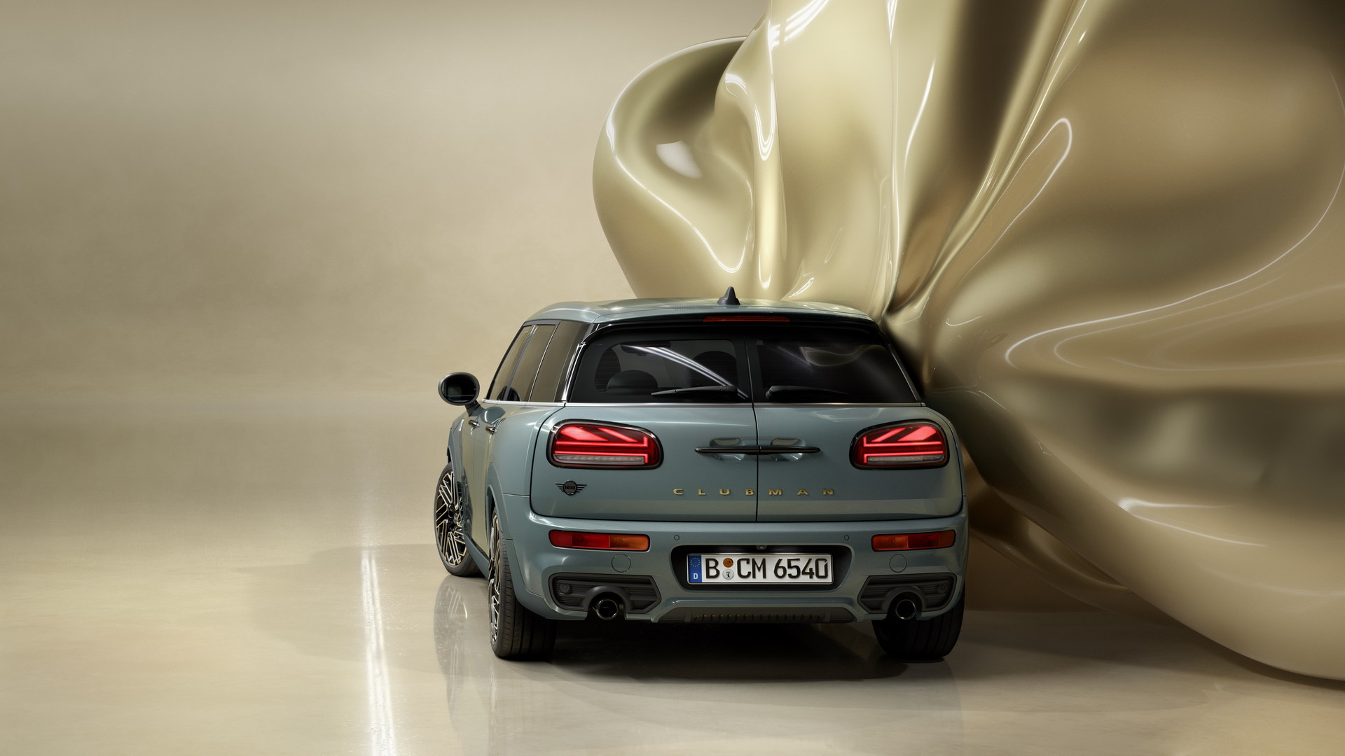 New MINI Edition Models Bring More Distinctive Style To The Entire Range