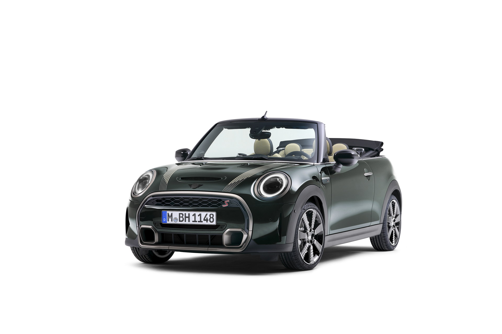 New MINI Edition Models Bring More Distinctive Style To The Entire Range