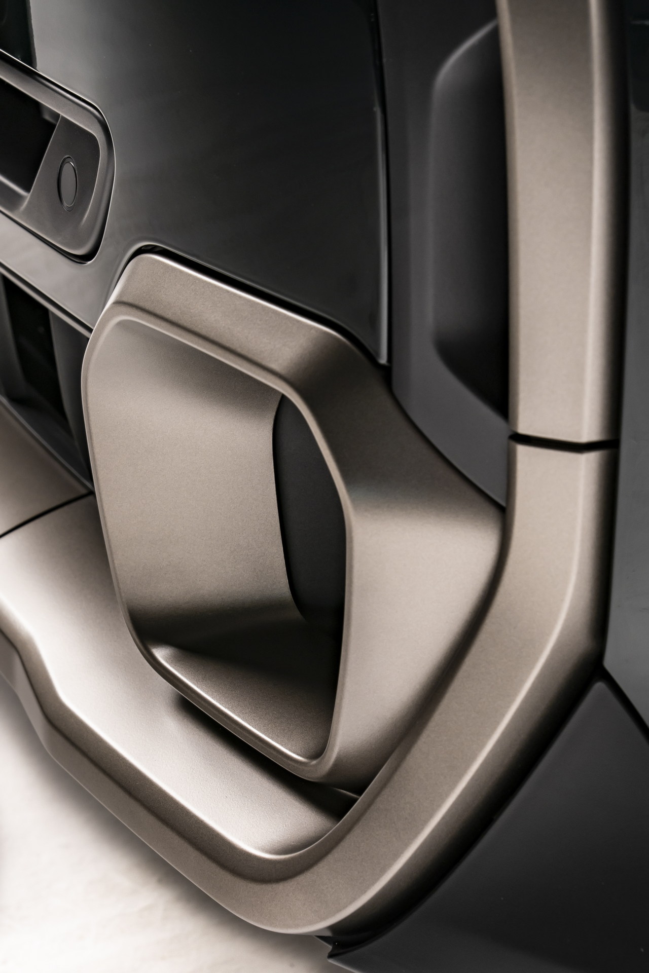 New MINI Edition Models Bring More Distinctive Style To The Entire Range