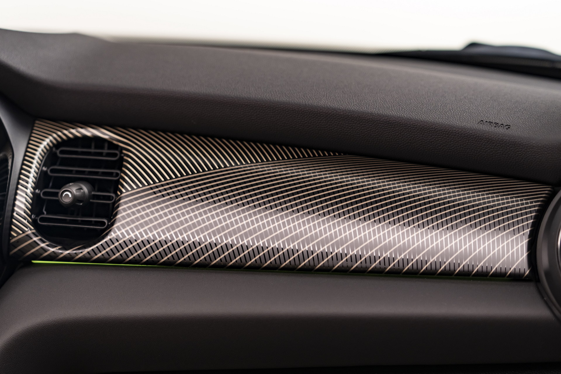 New MINI Edition Models Bring More Distinctive Style To The Entire Range