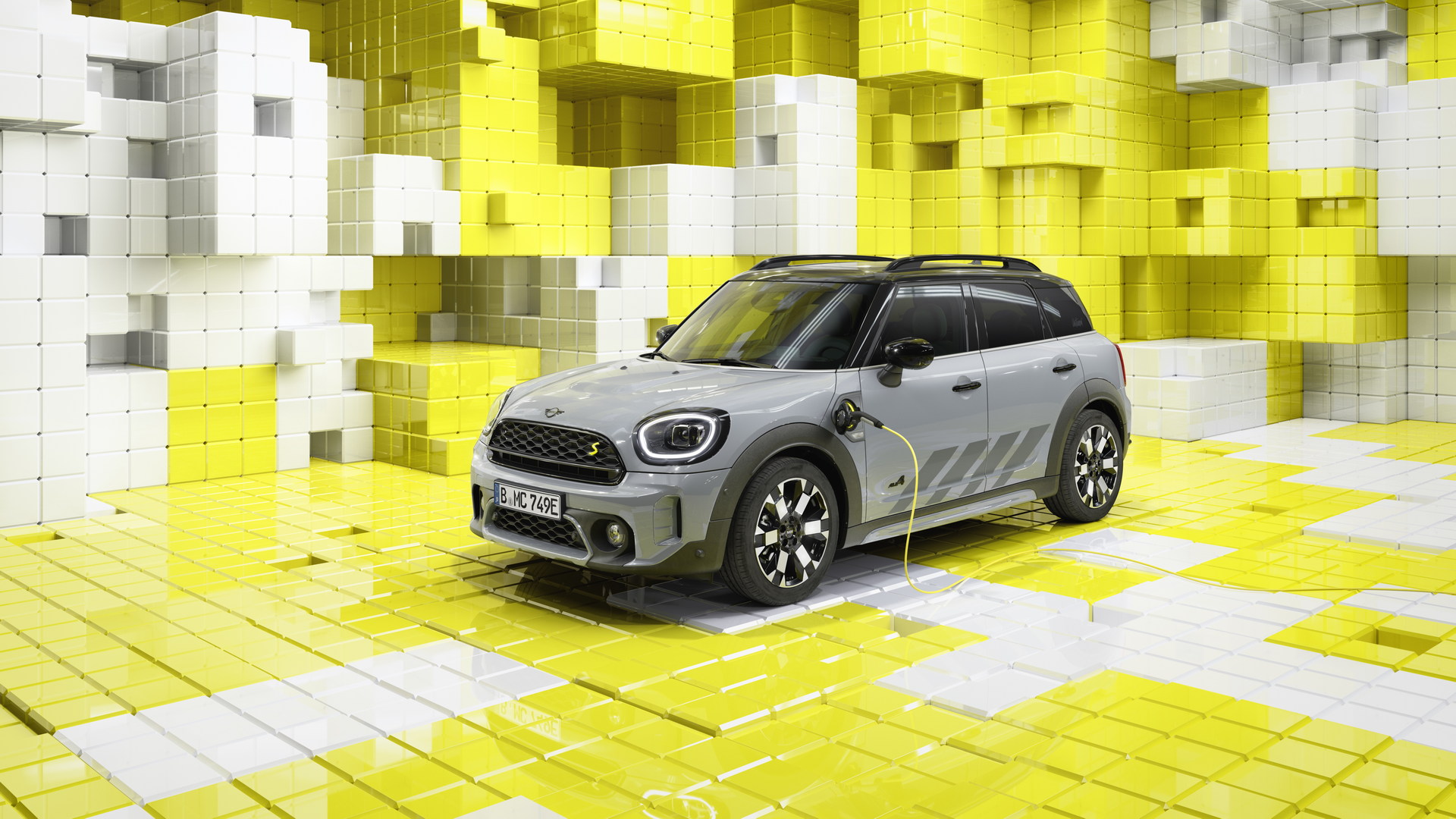 New MINI Edition Models Bring More Distinctive Style To The Entire Range