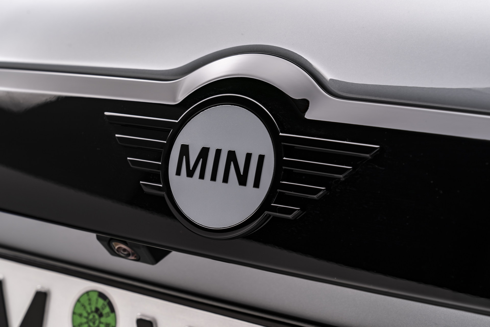 New MINI Edition Models Bring More Distinctive Style To The Entire Range